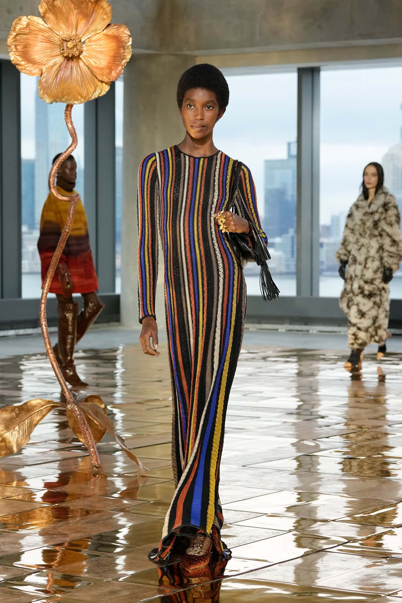 Look 27