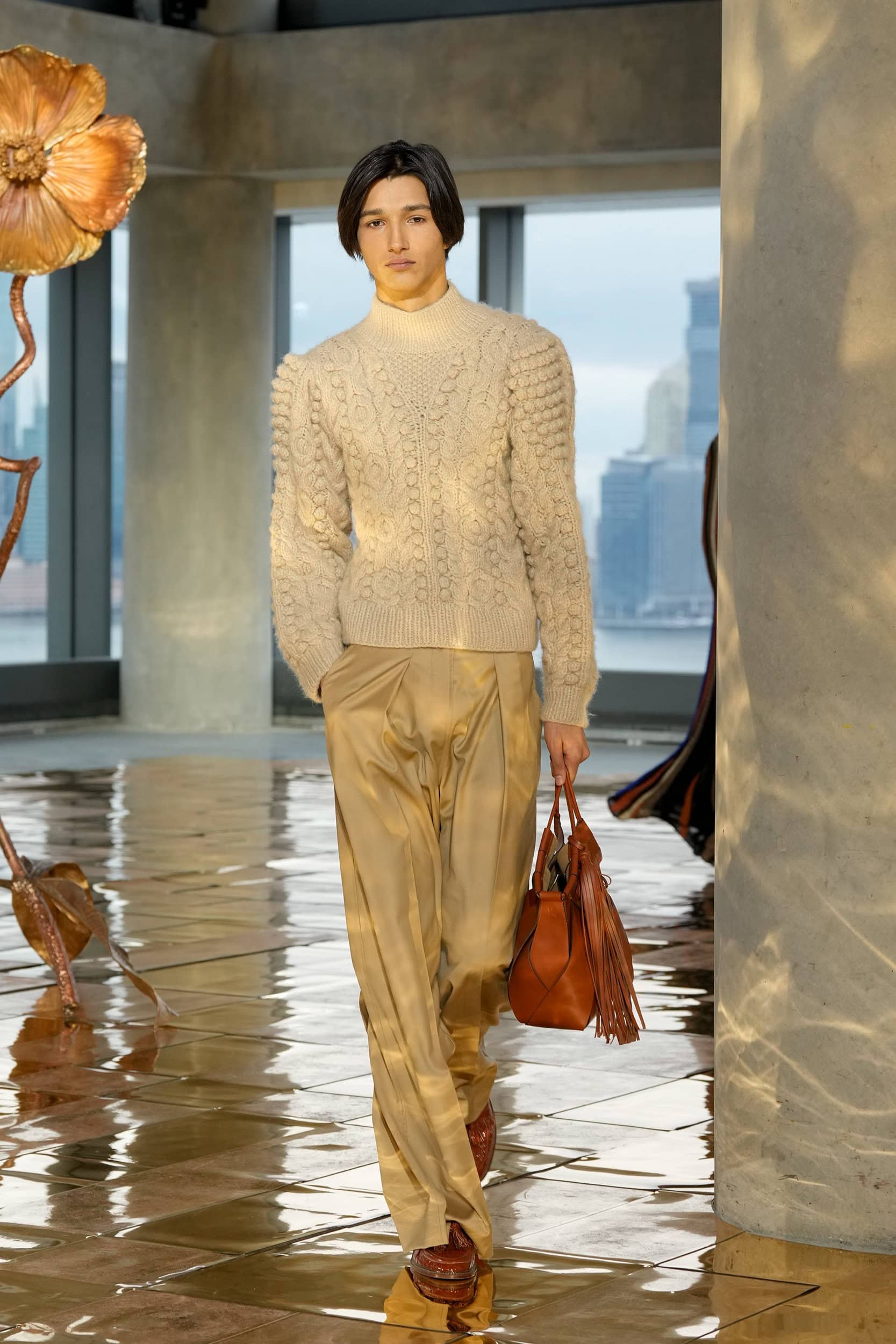 Look 30