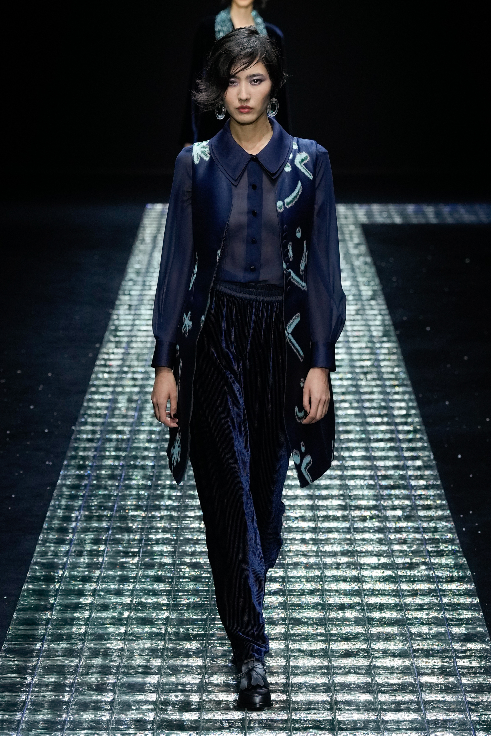 Look 34