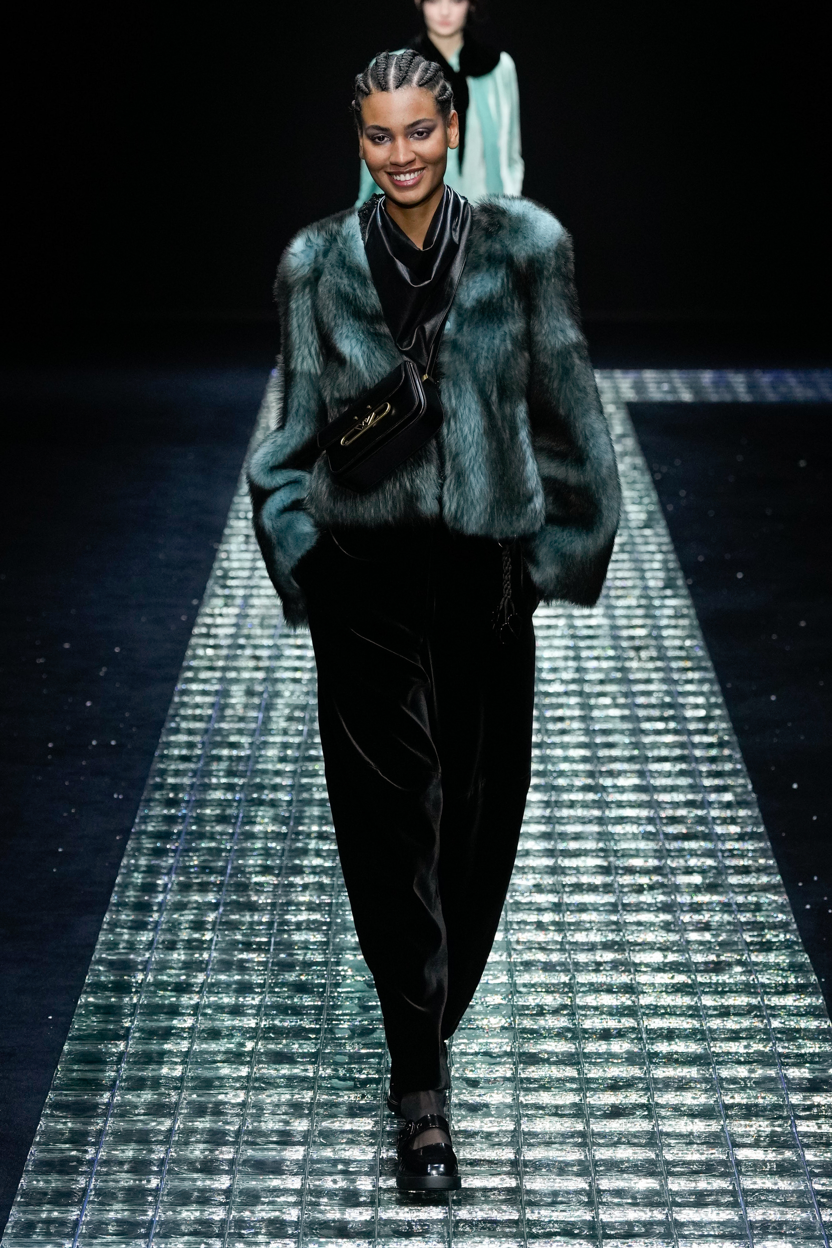 Look 38