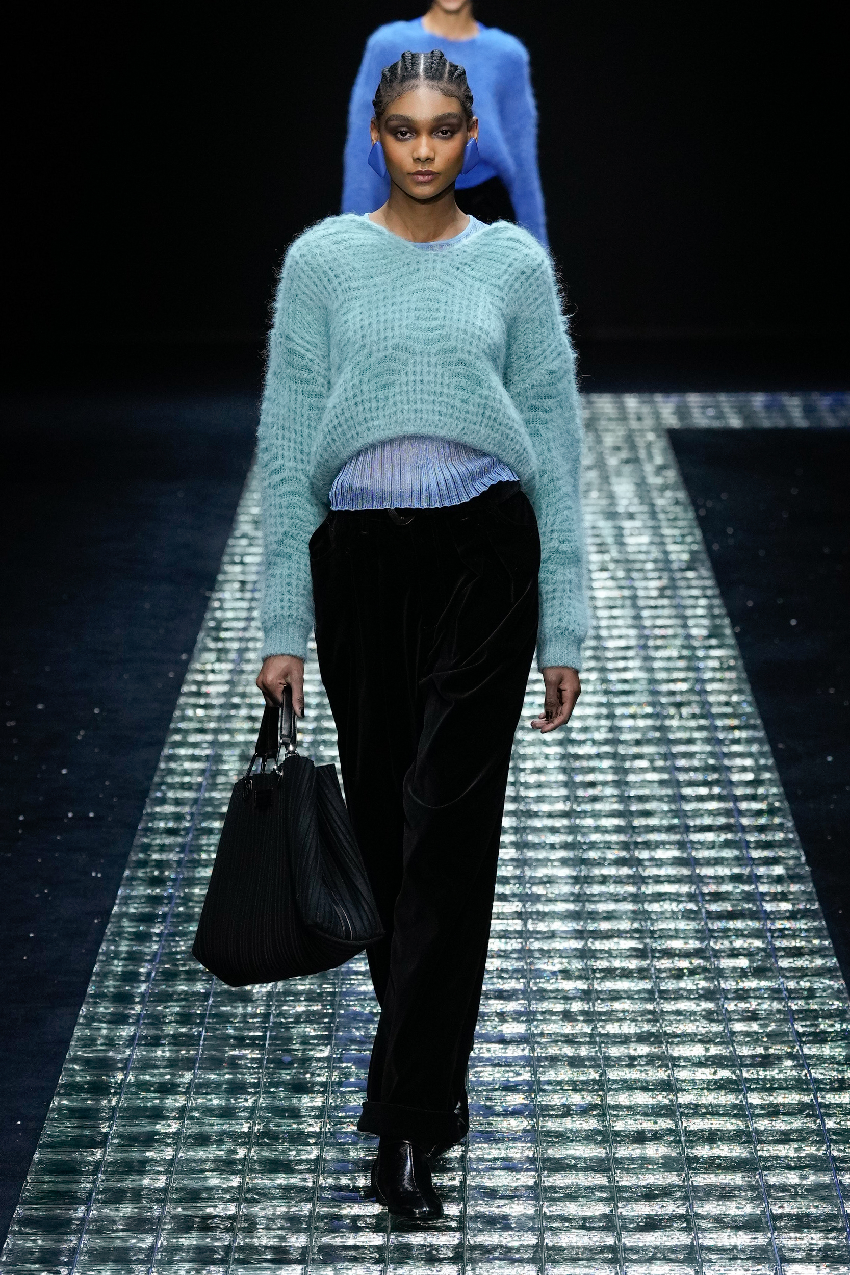 Look 40