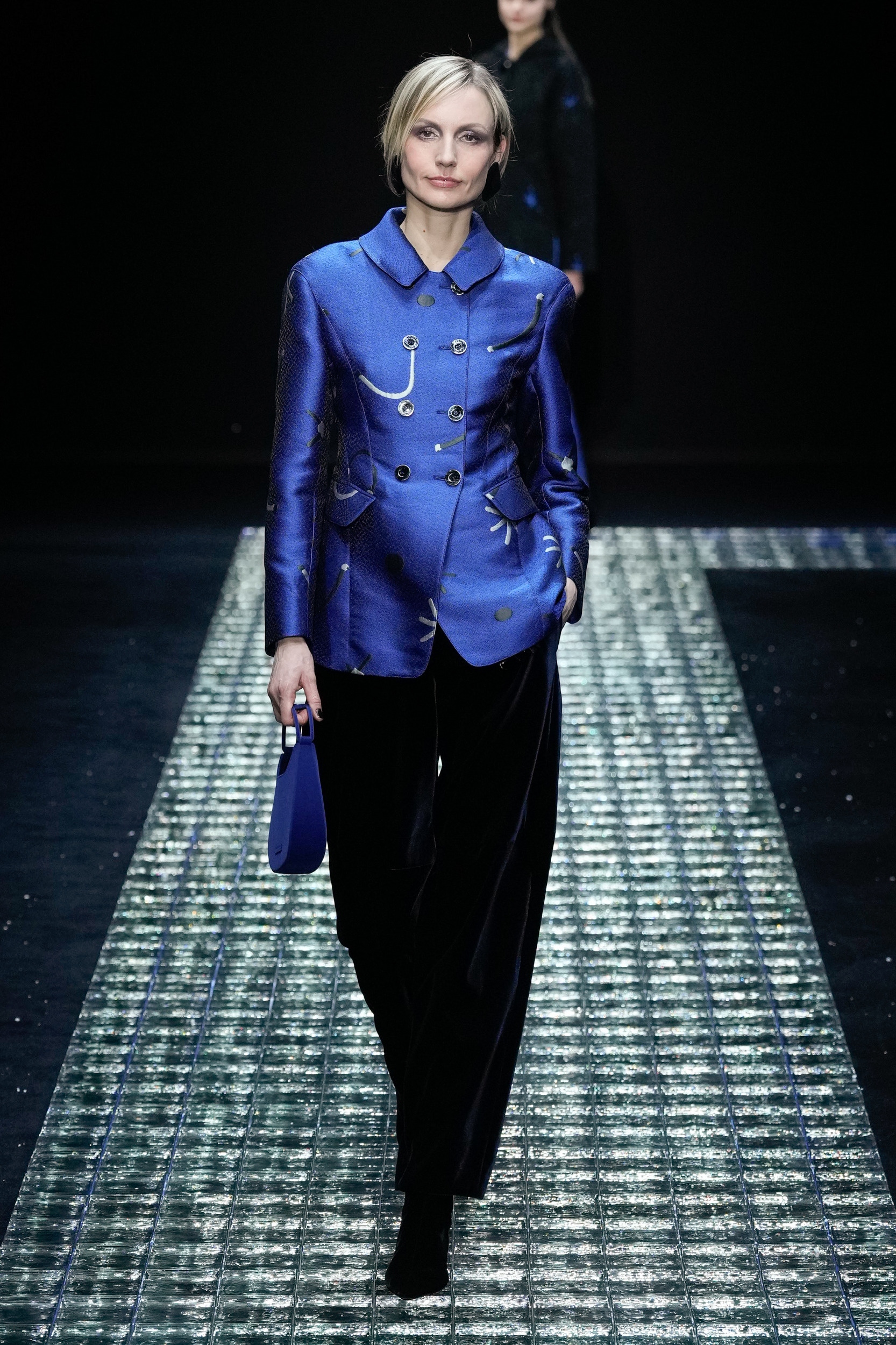 Look 43