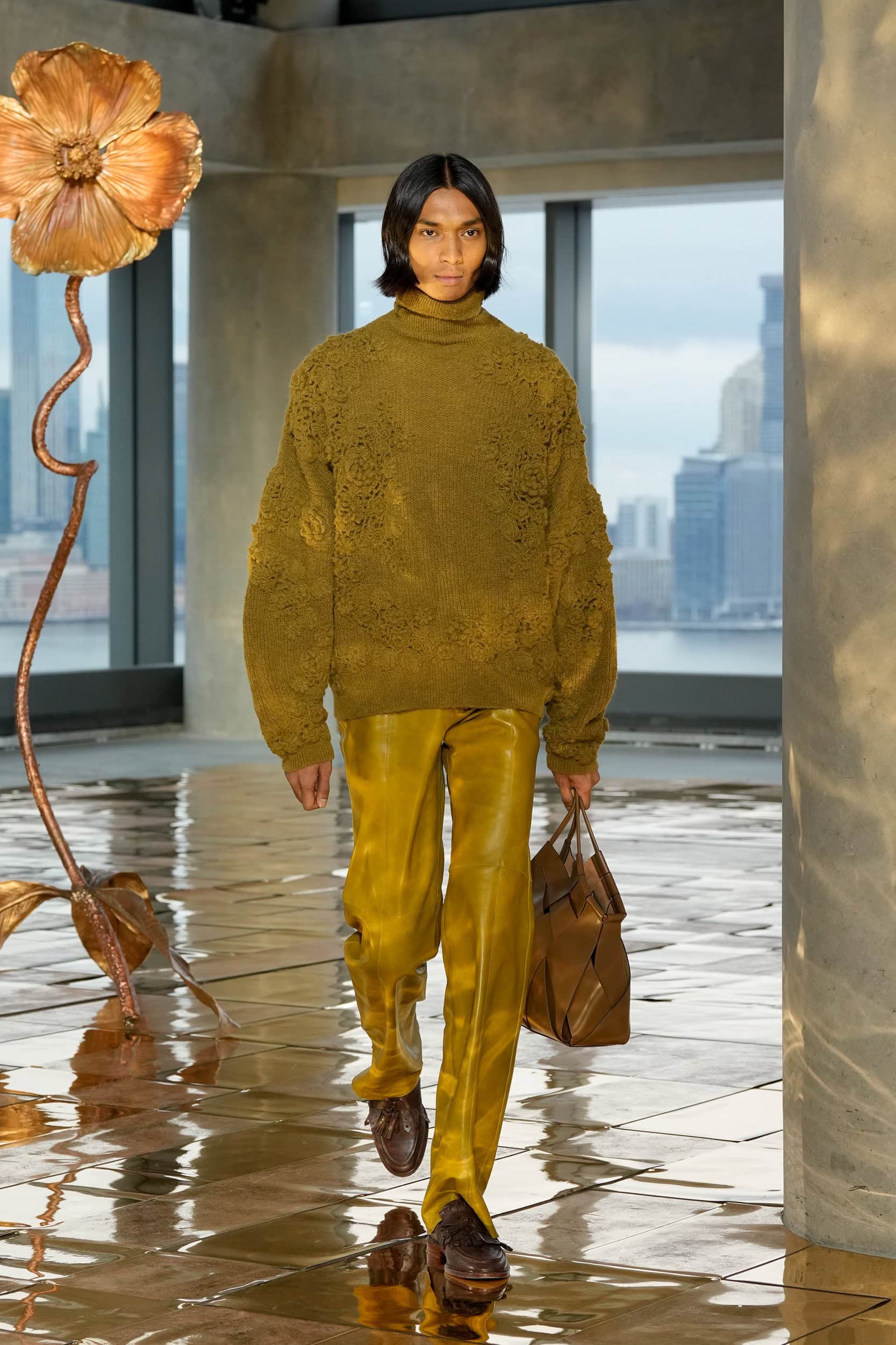 Look 44