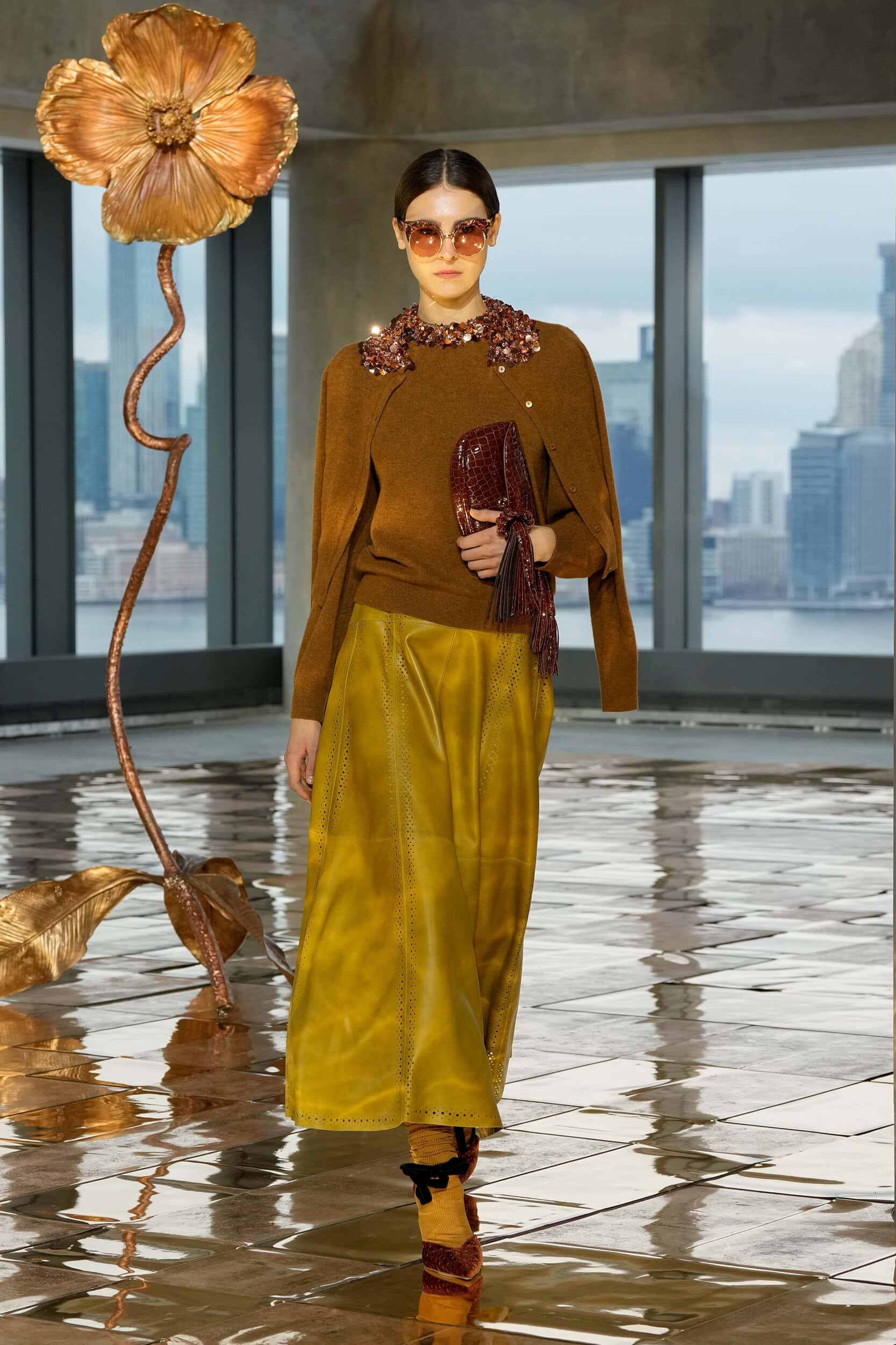 Look 46