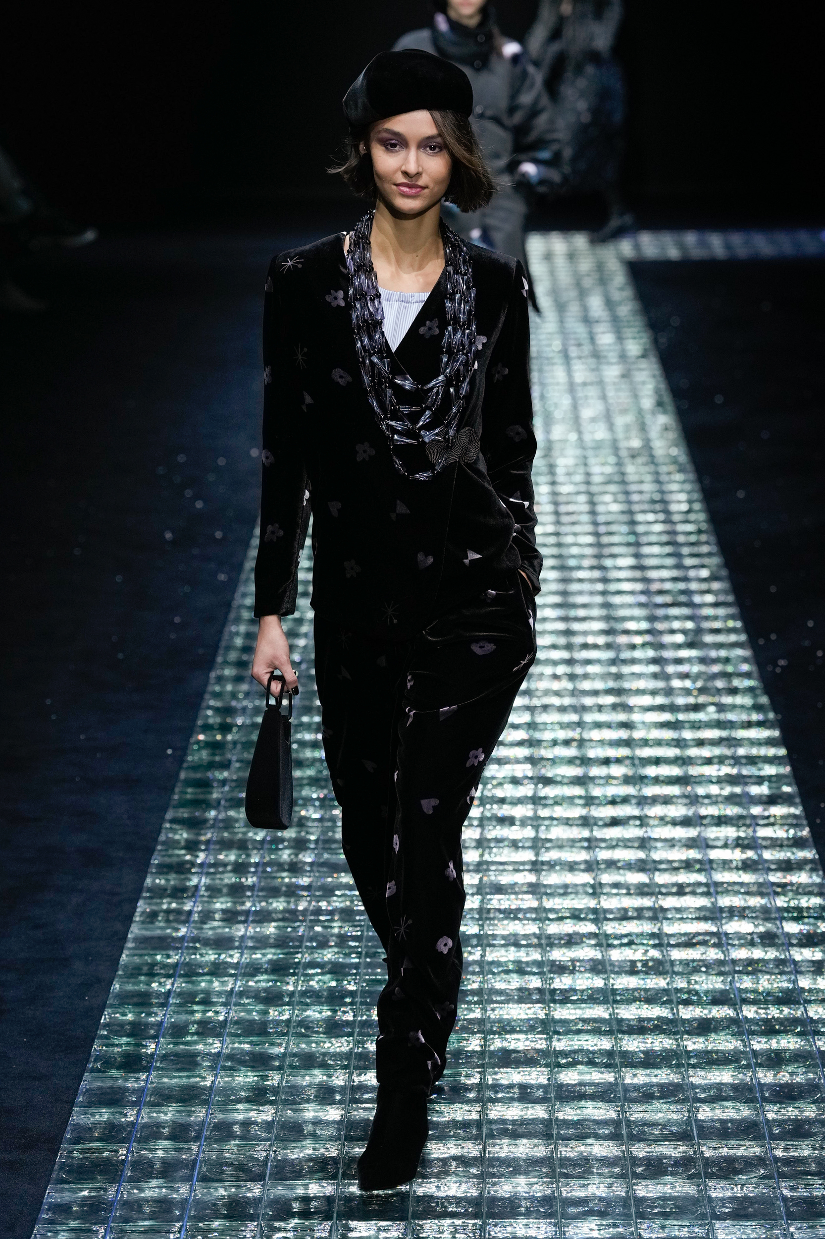 Look 54