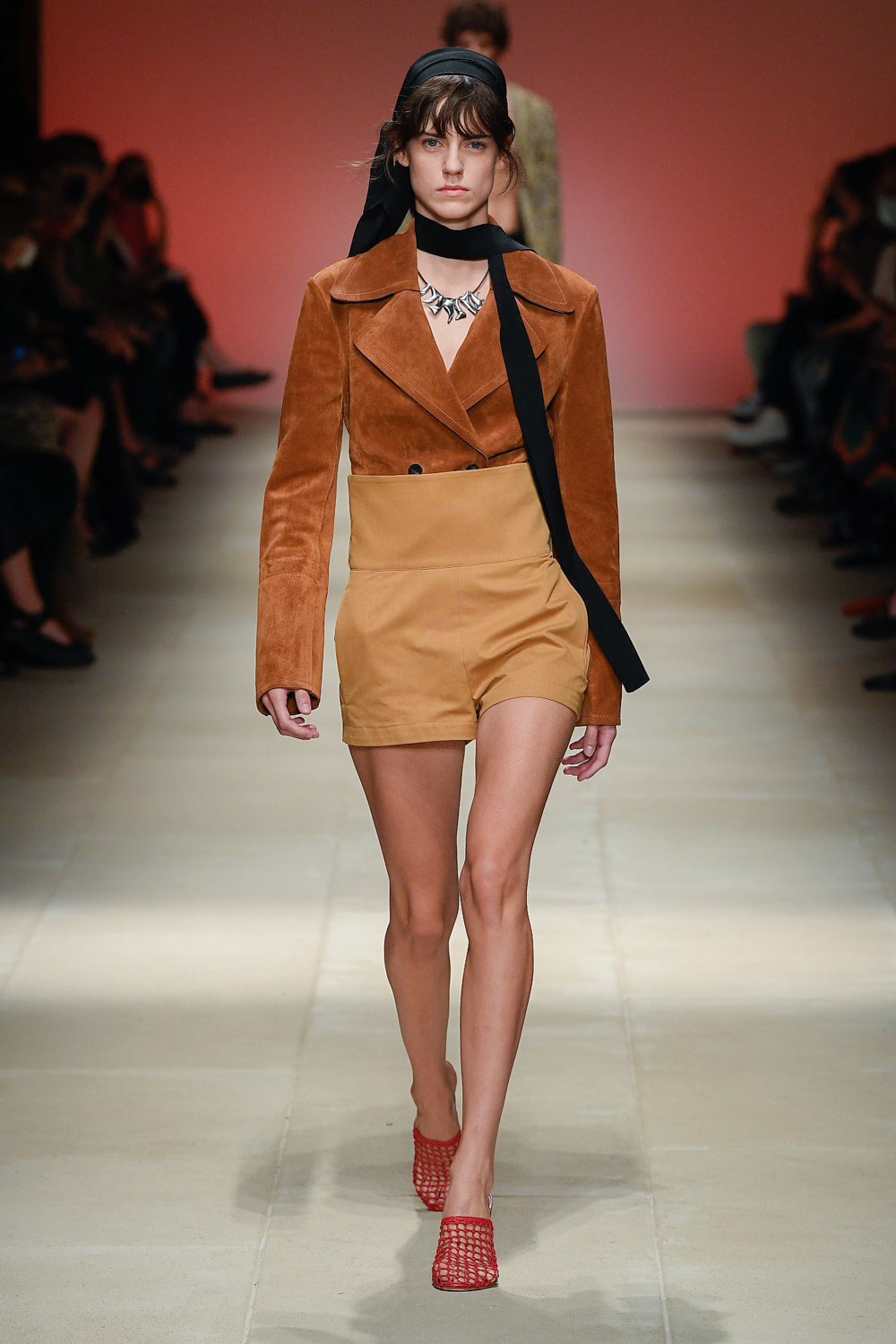 Look 8