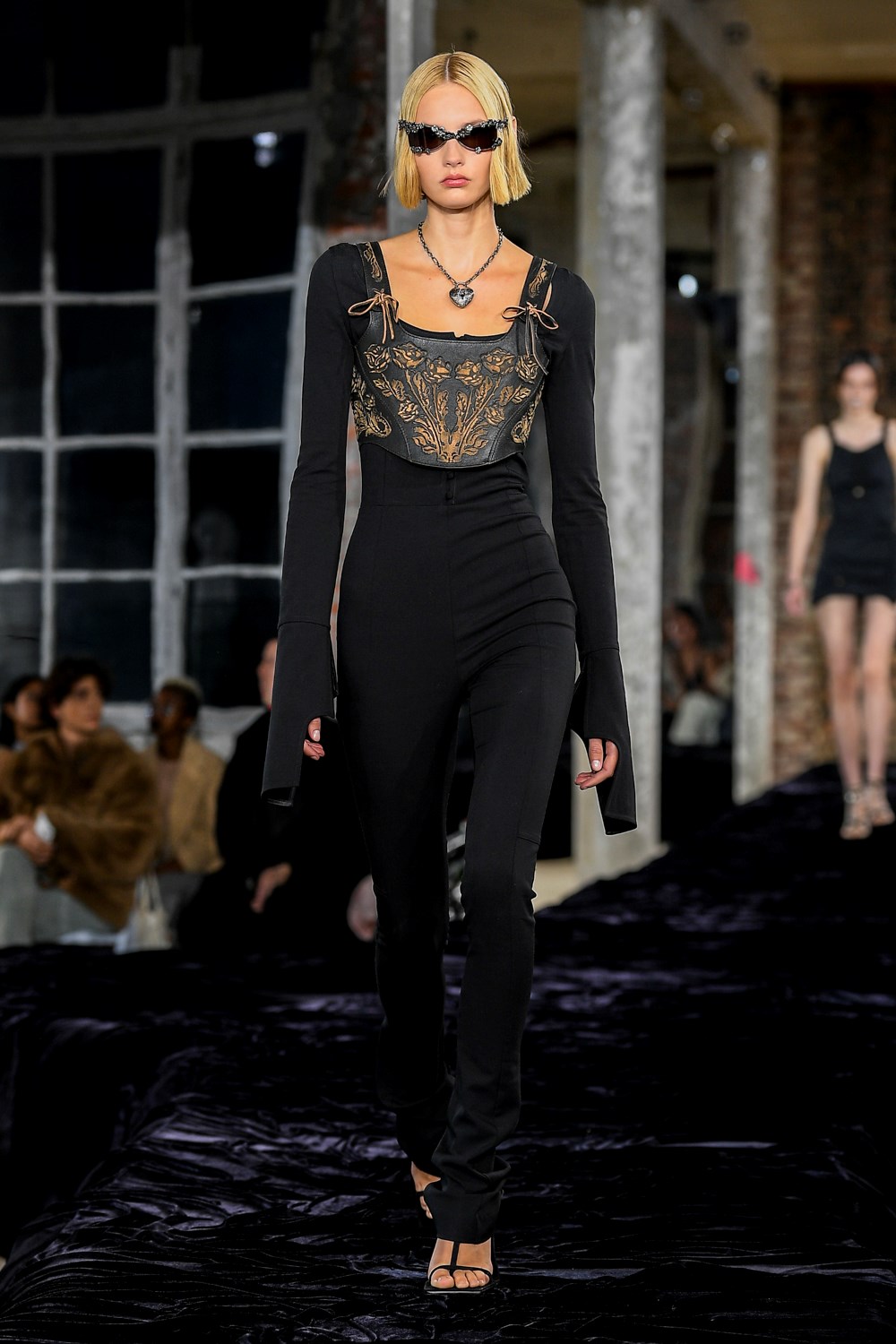 Look 9