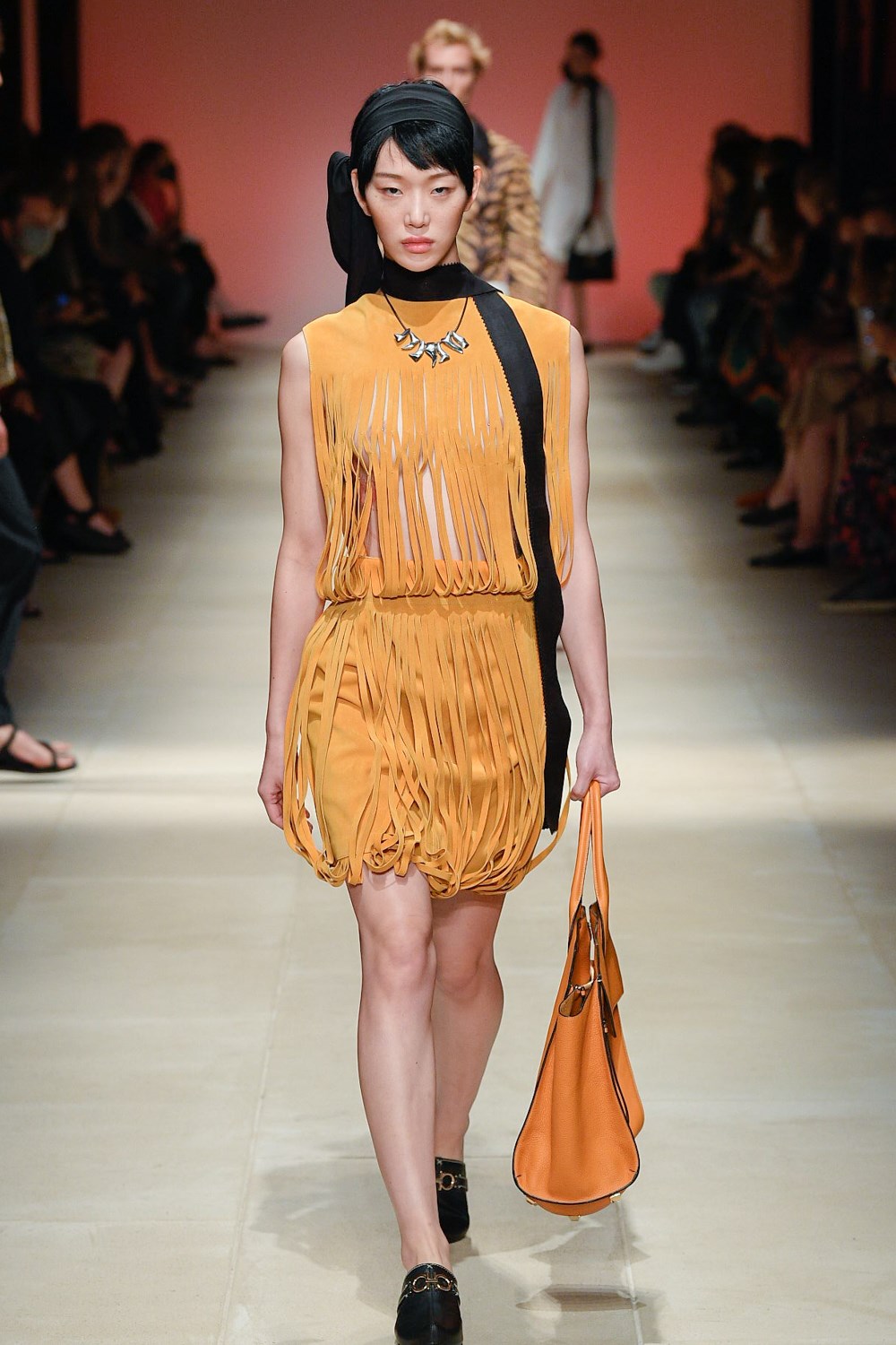 Look 11