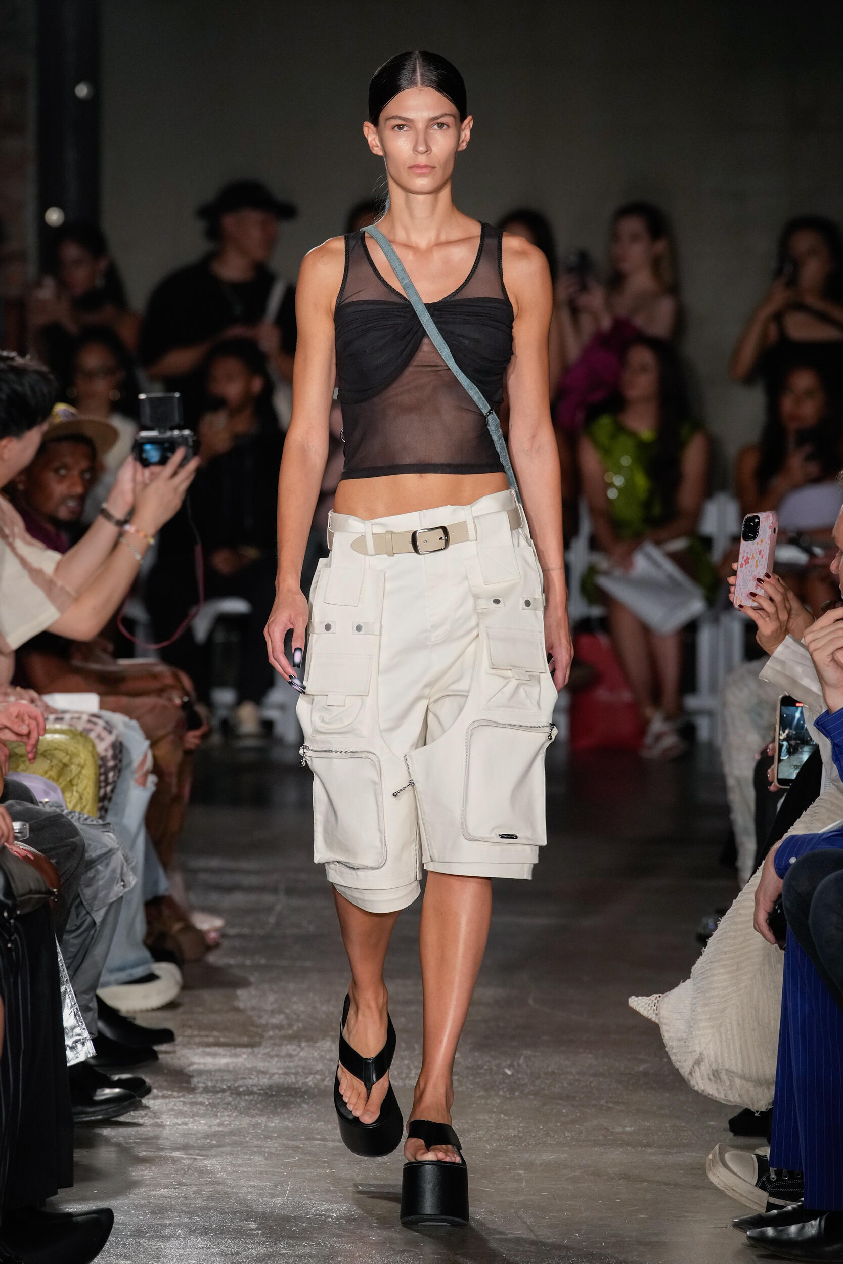 Look 12