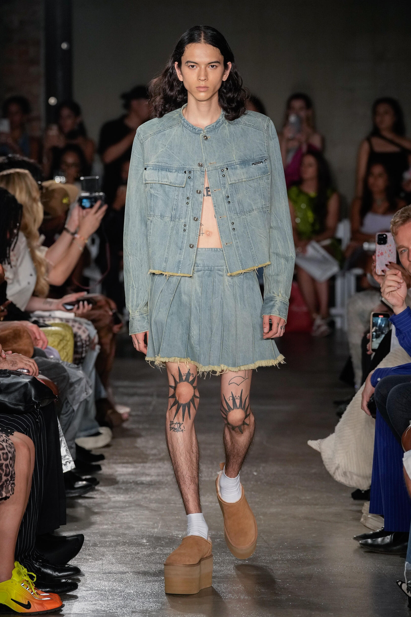 Look 13