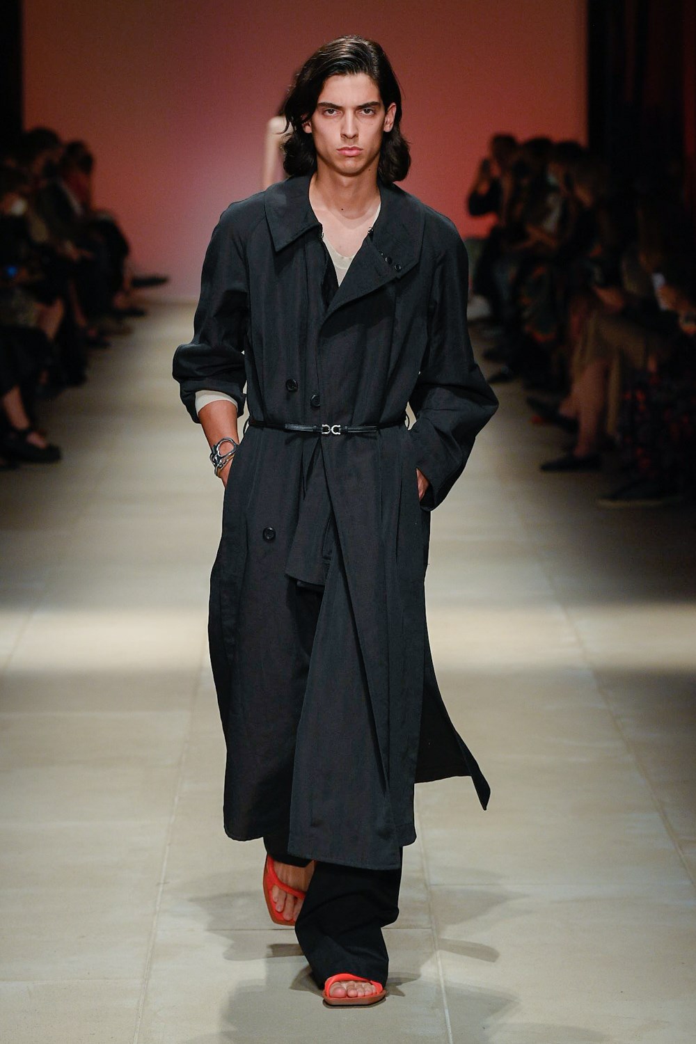 Look 18