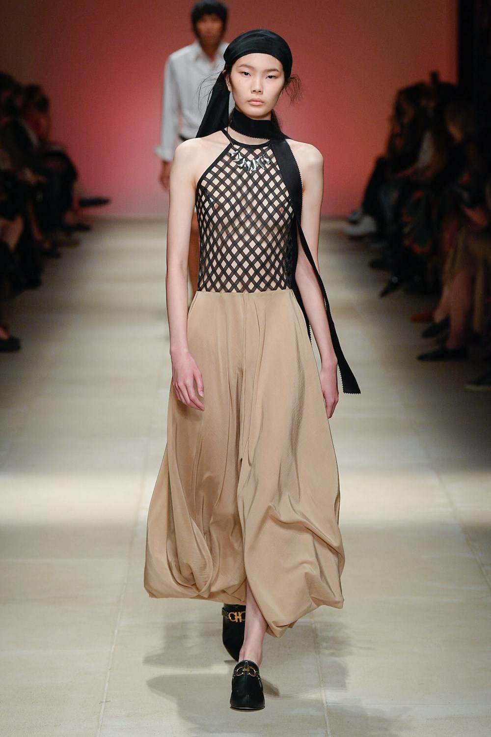 Look 19