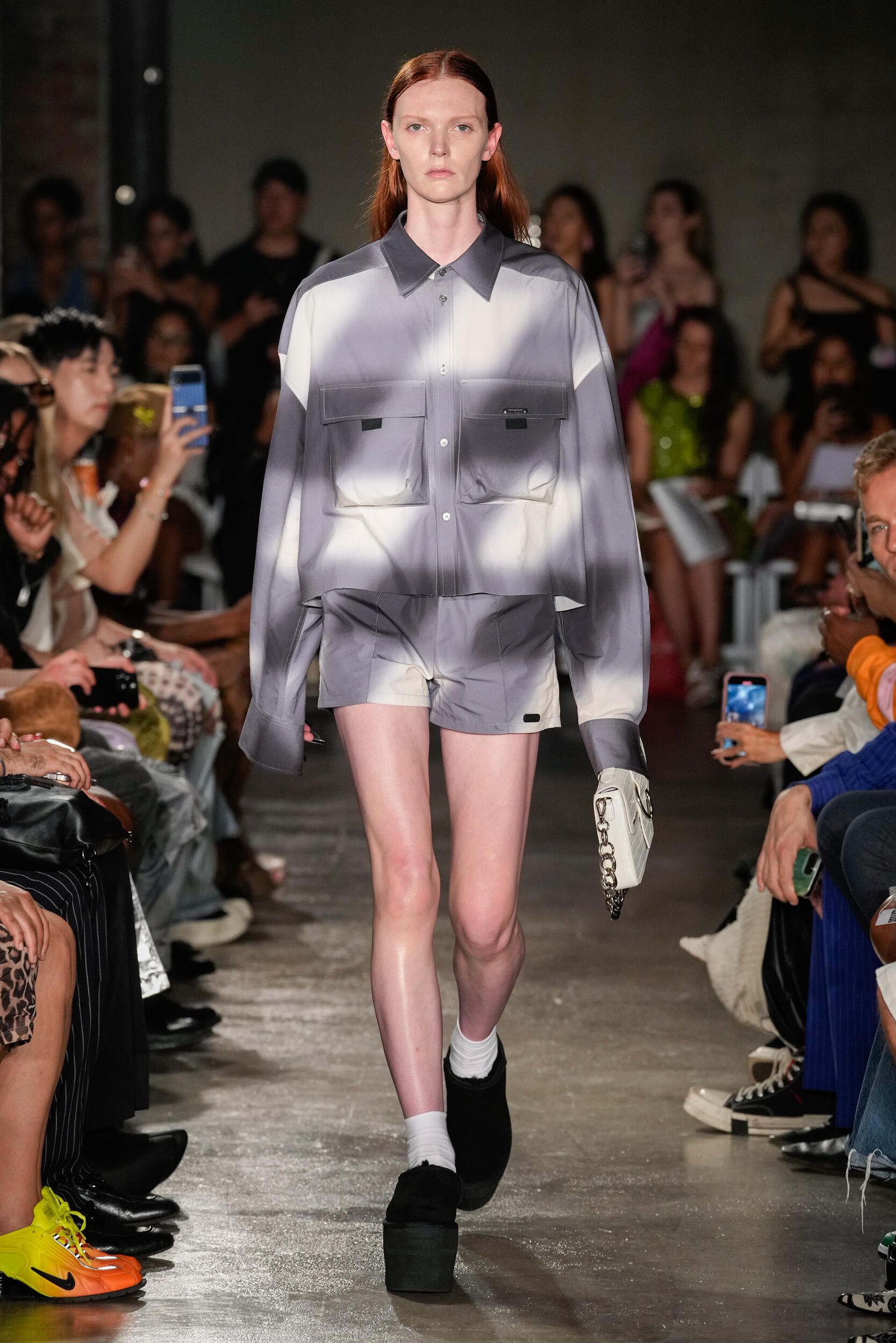 Look 17