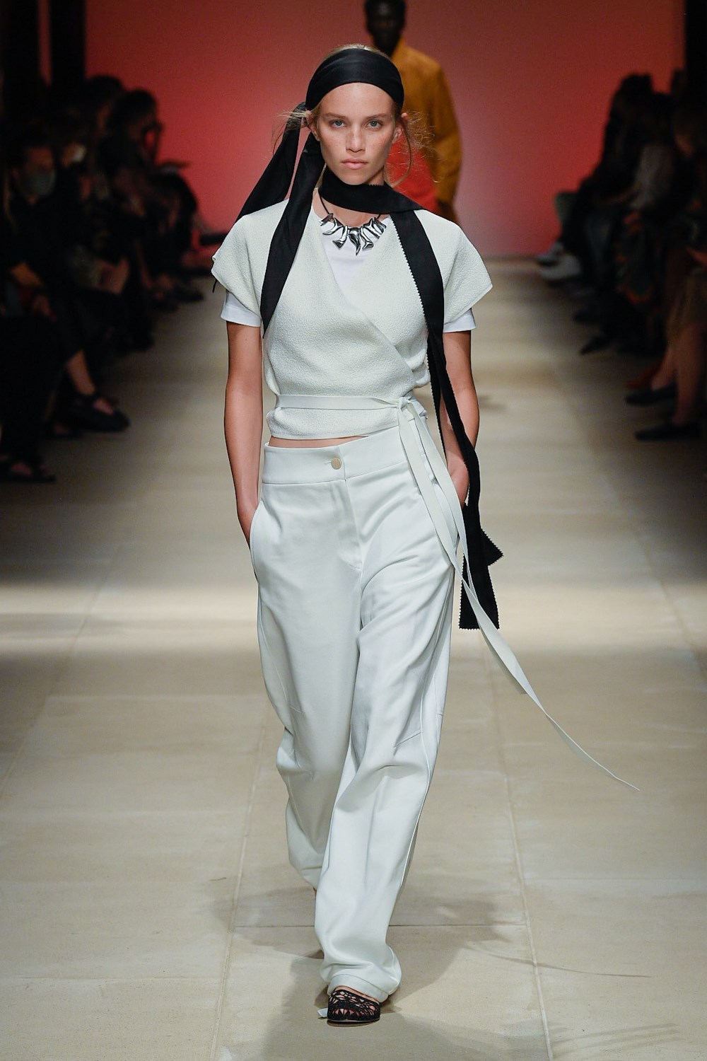 Look 23