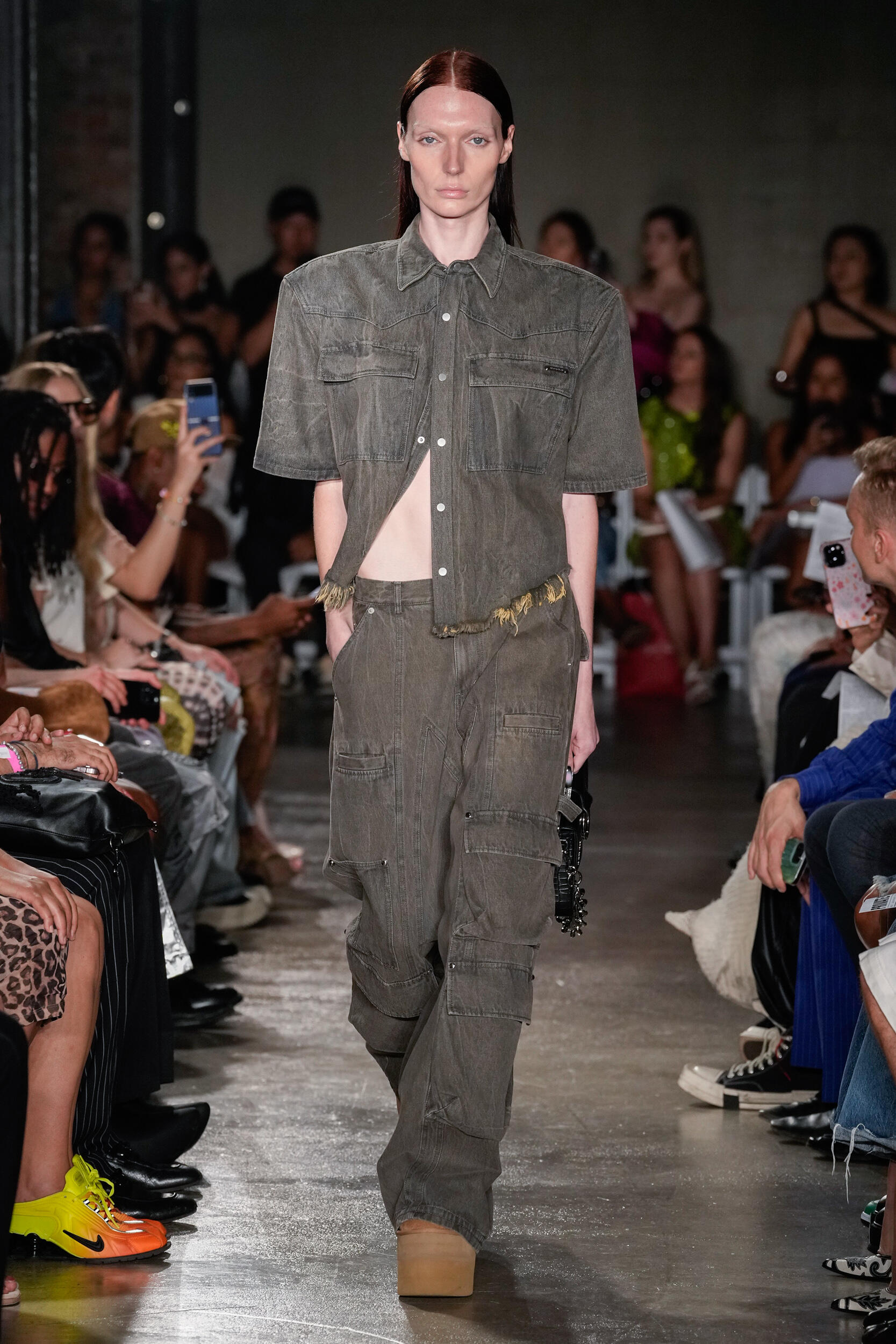 Look 18