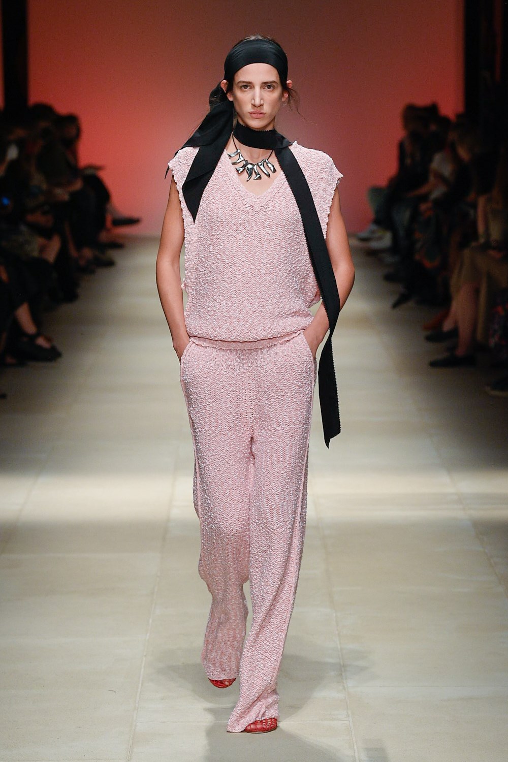 Look 26