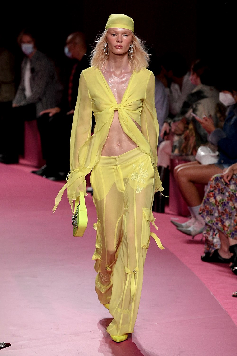 Look 26