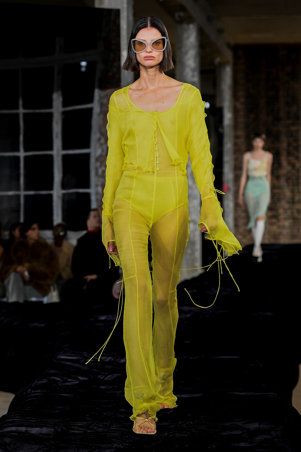 Look 26