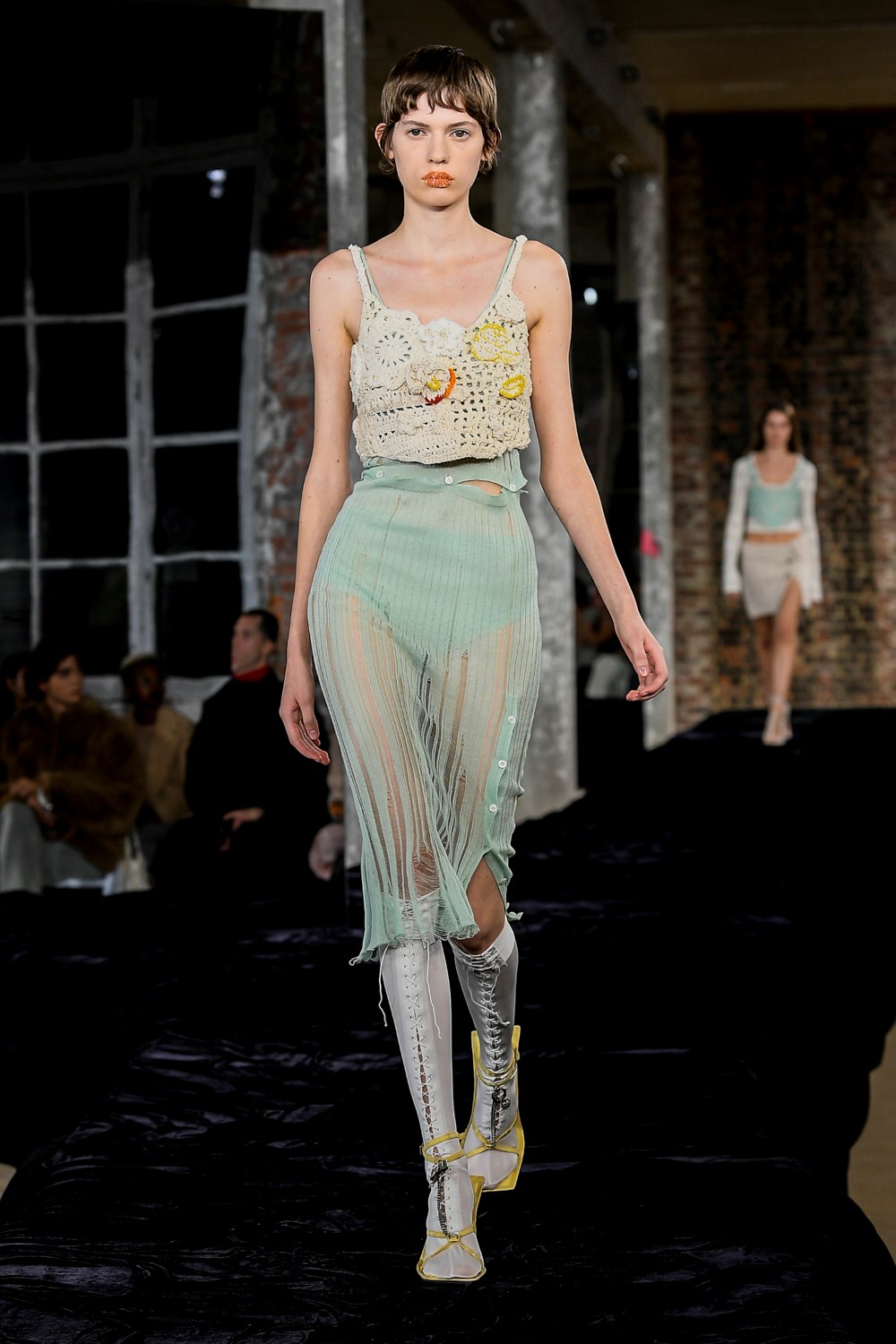 Look 27