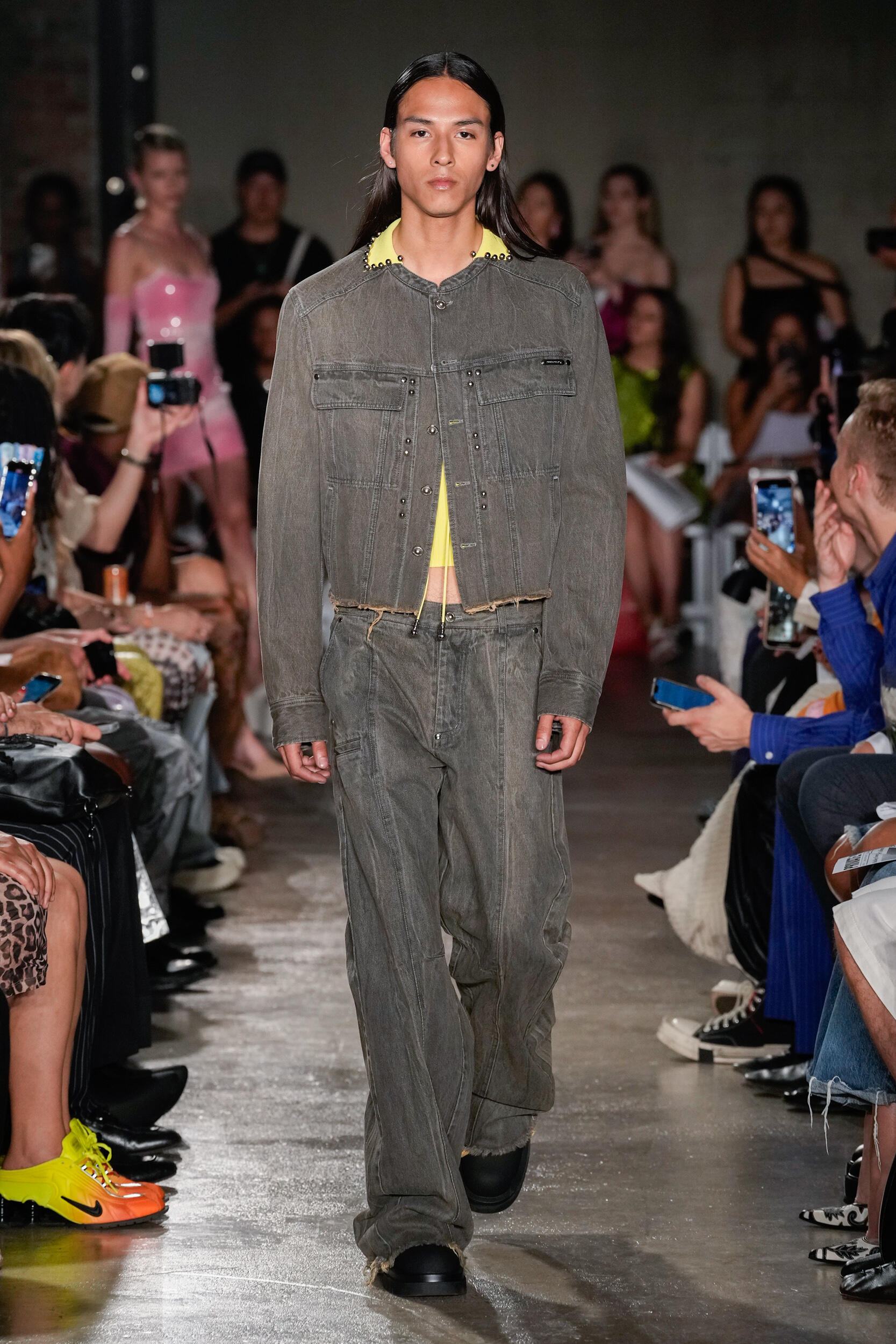 Look 24