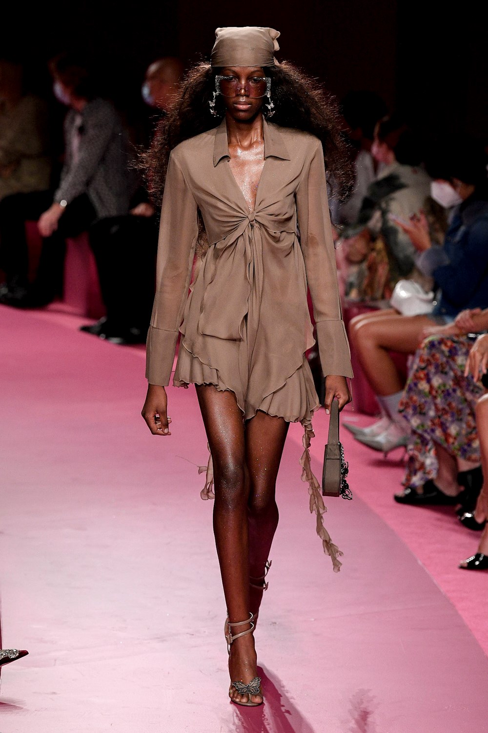 Look 30