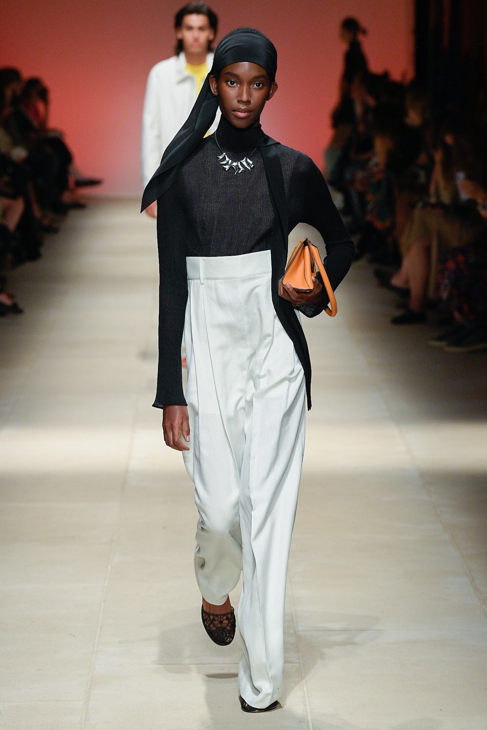 Look 39