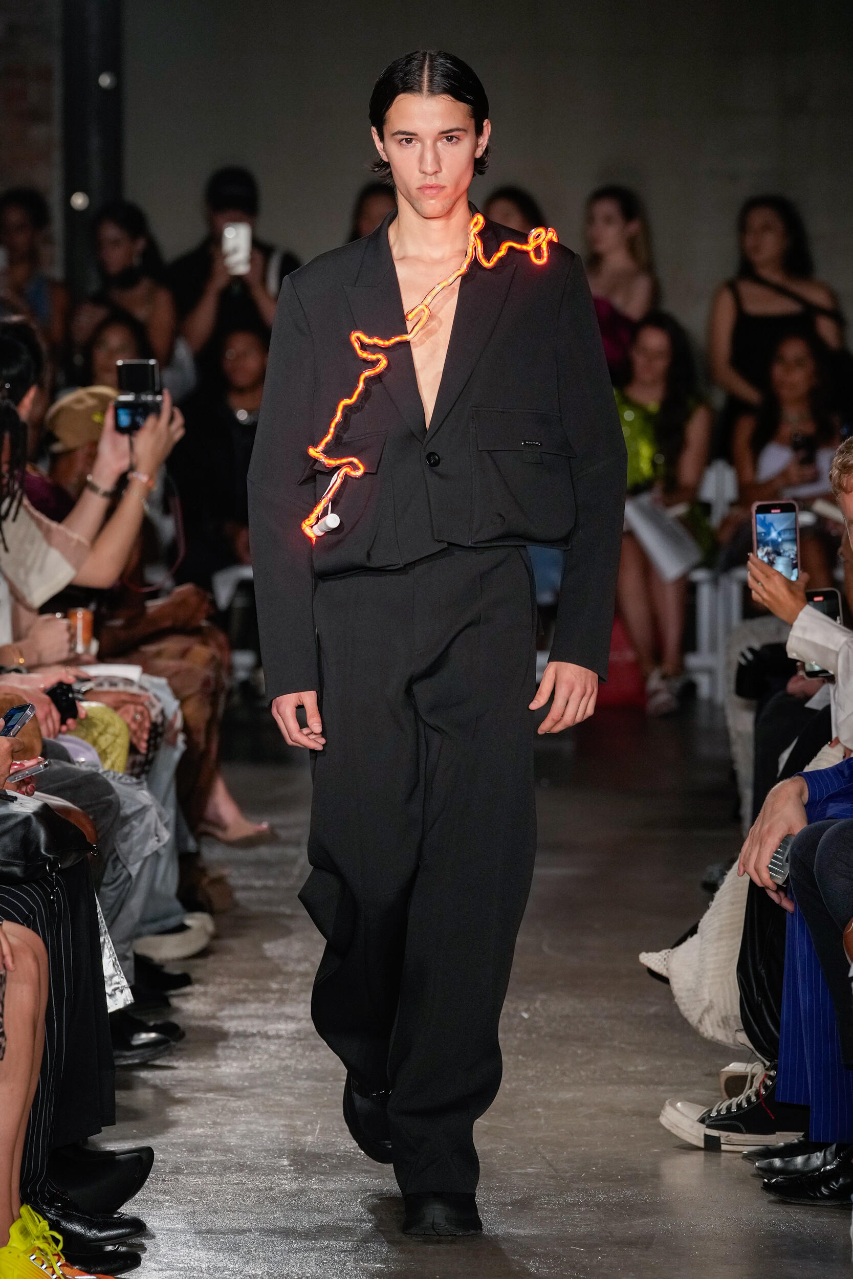 Look 30
