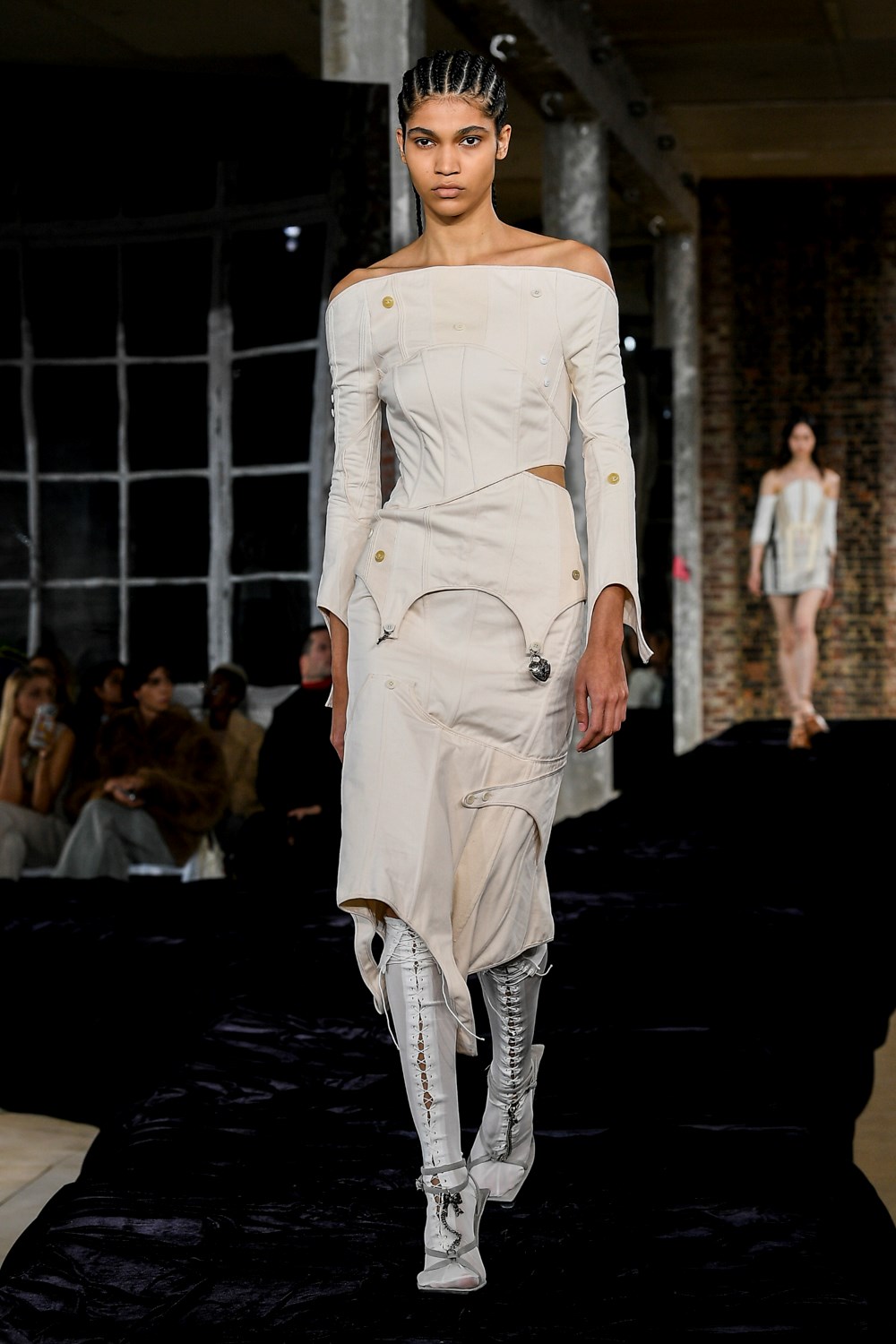 Look 35