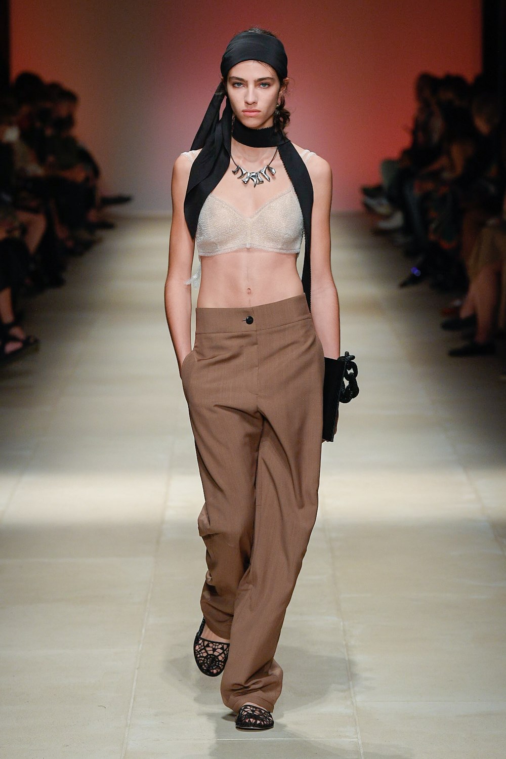 Look 48
