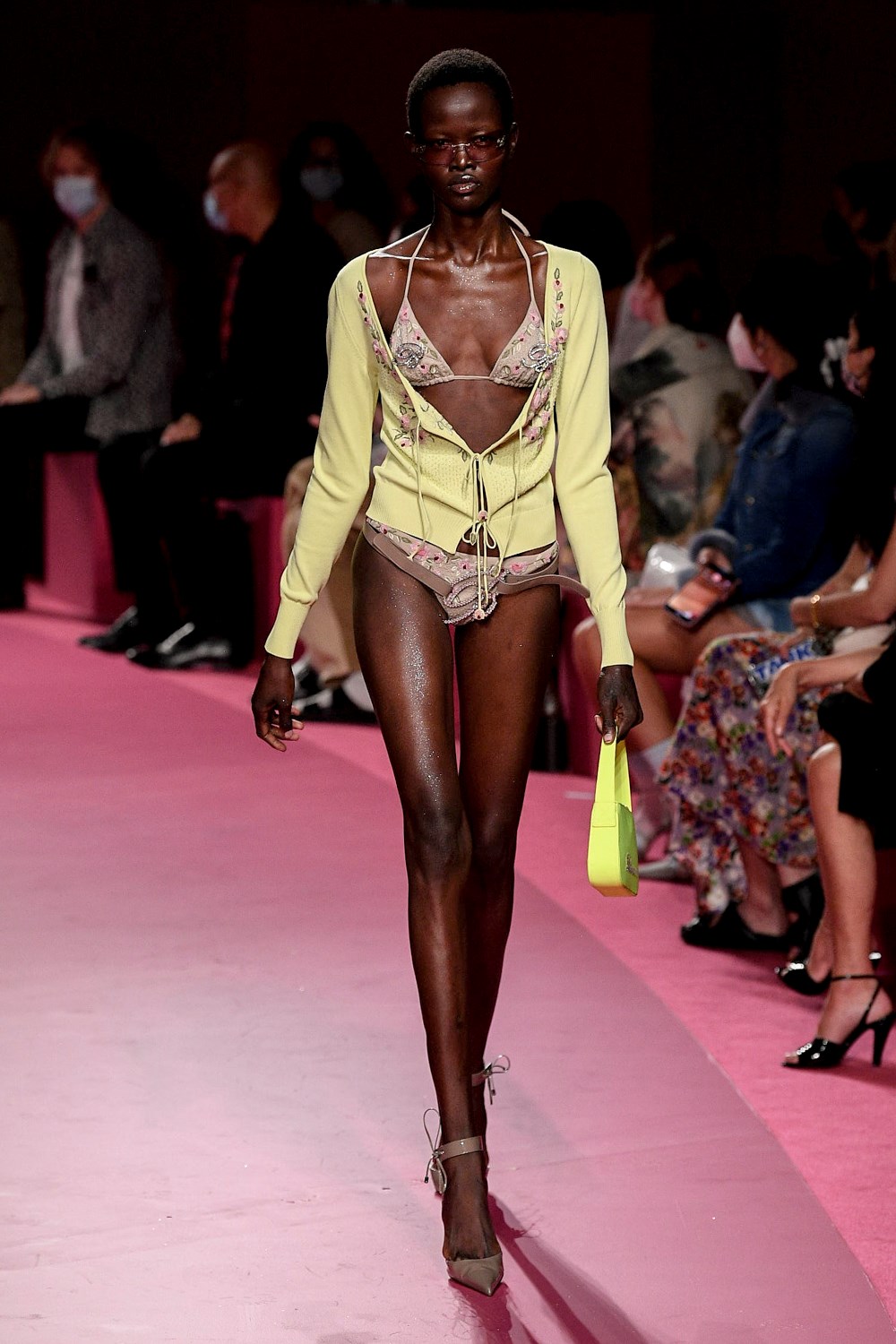 Look 46