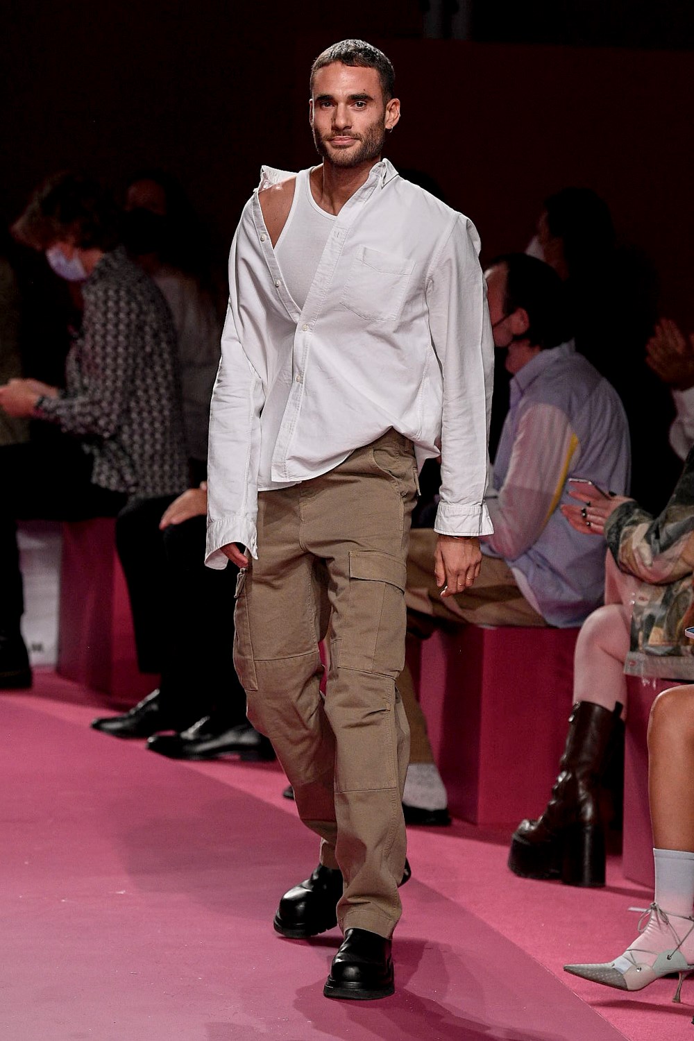 Look 48