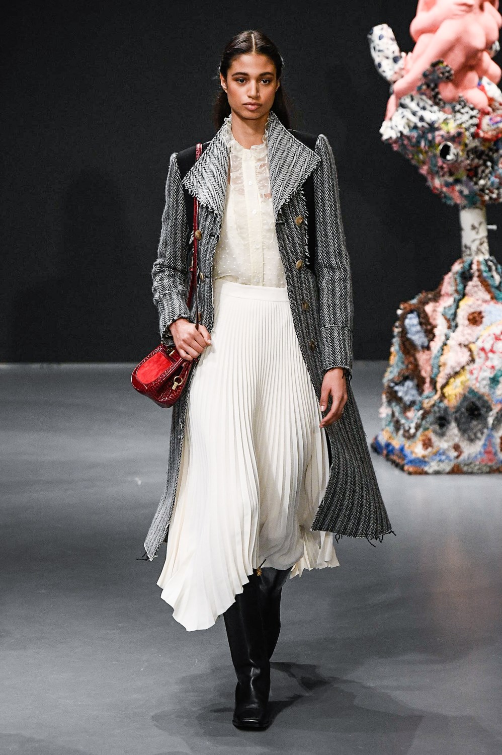 Look 17