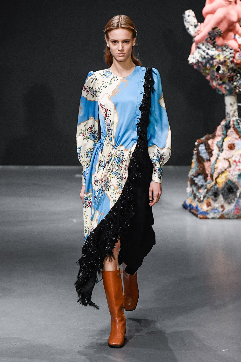 Look 27