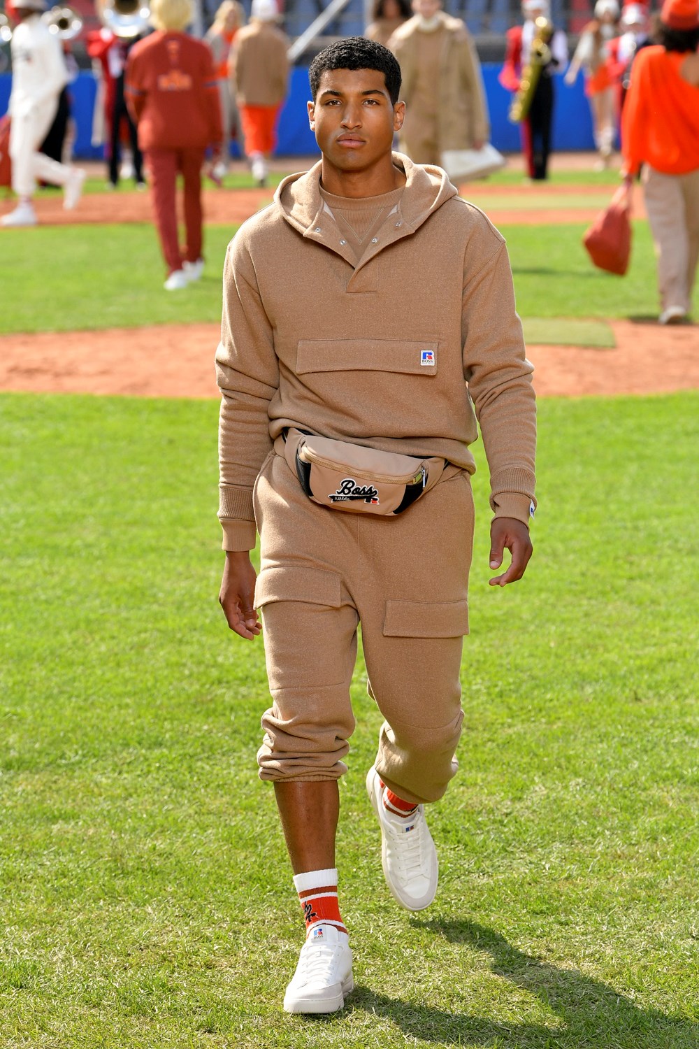 Look 25