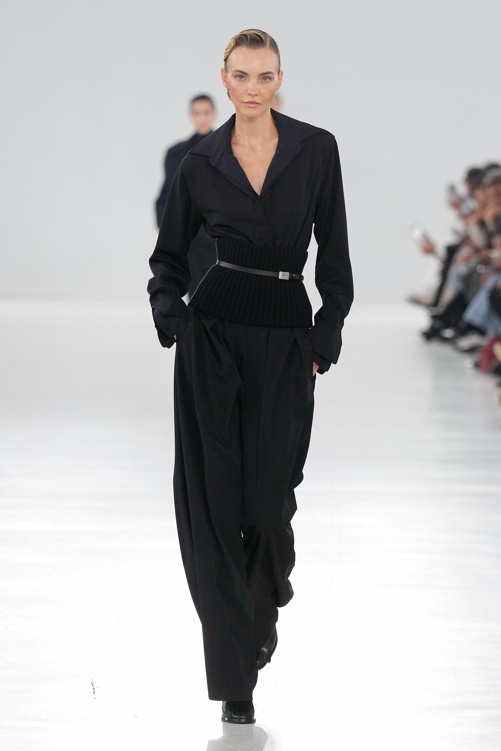 Look 5