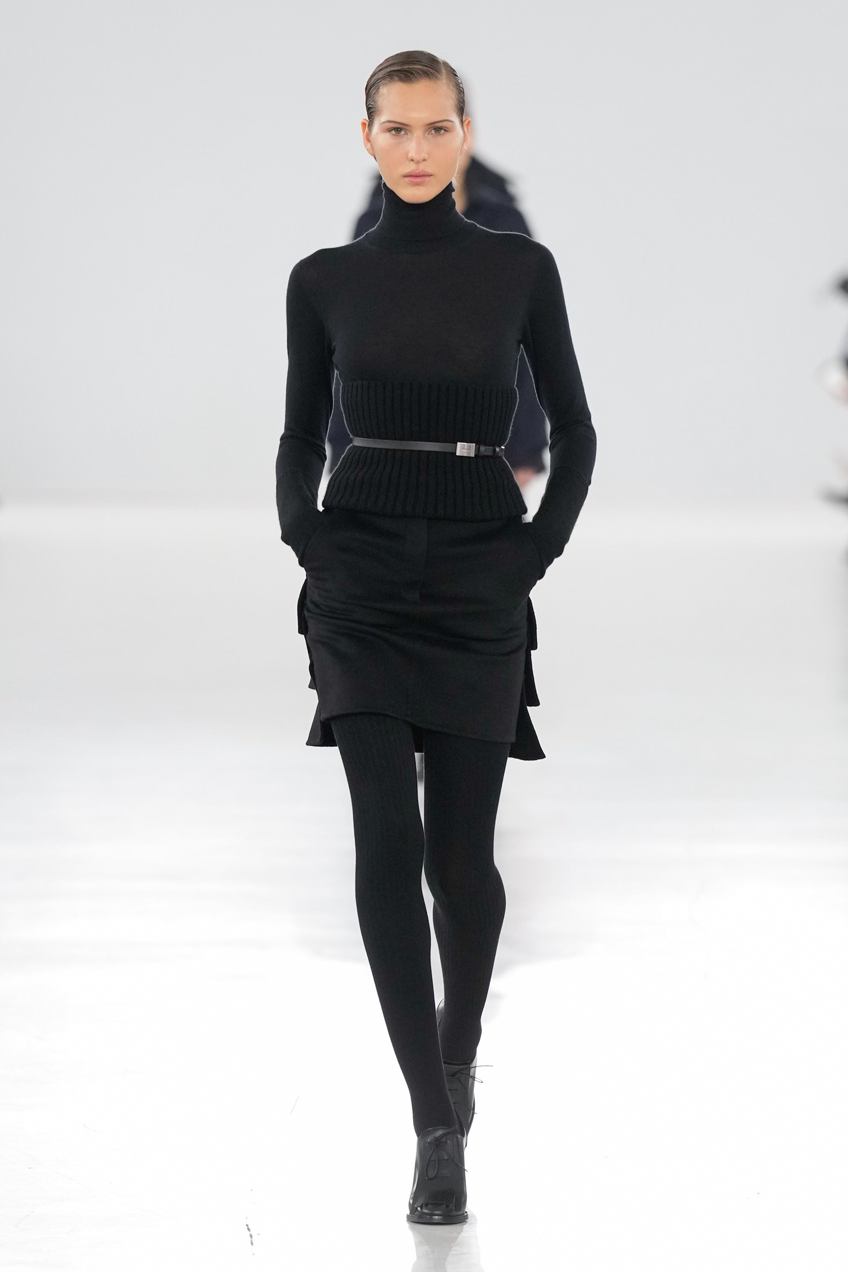 Look 7