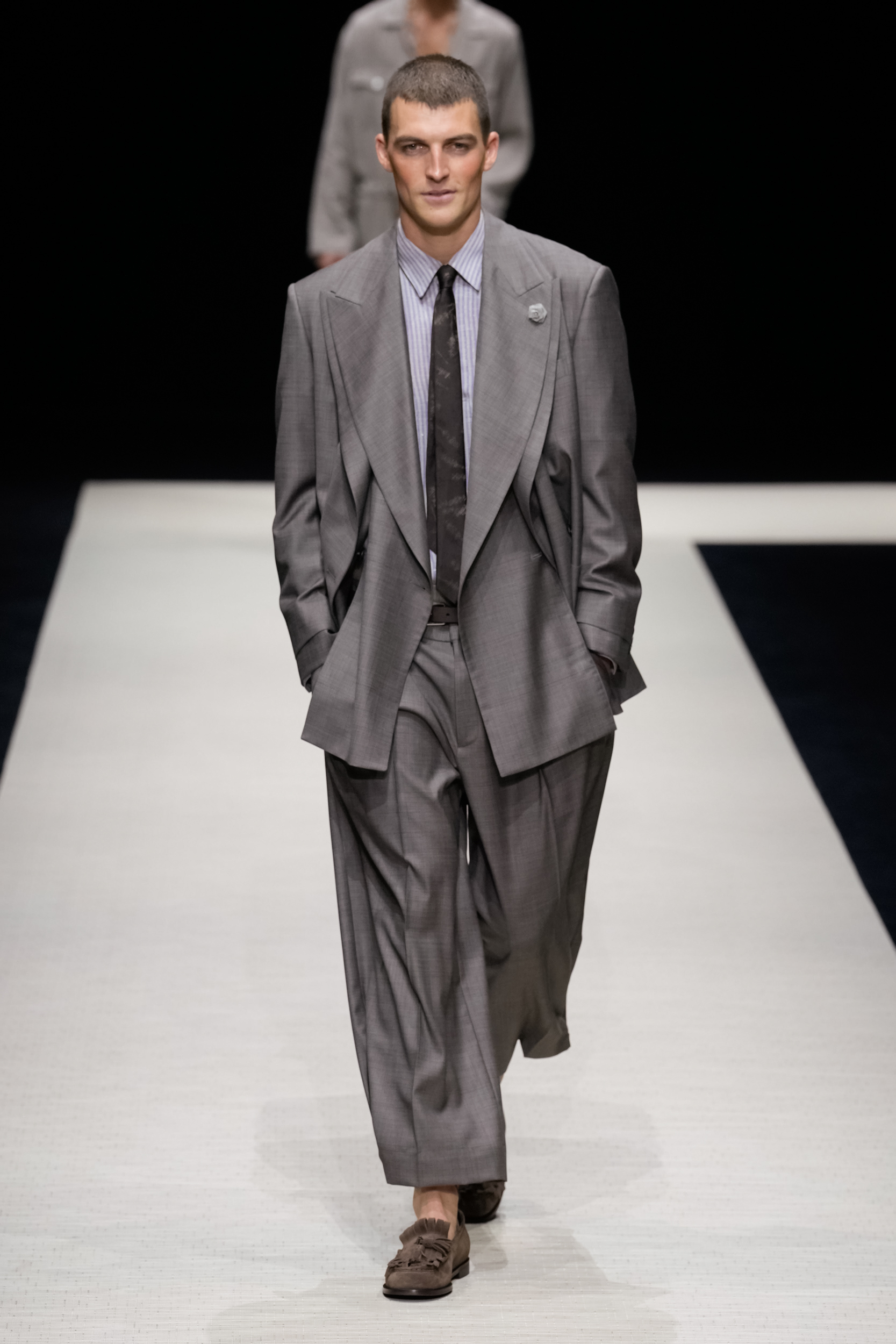 Look 8