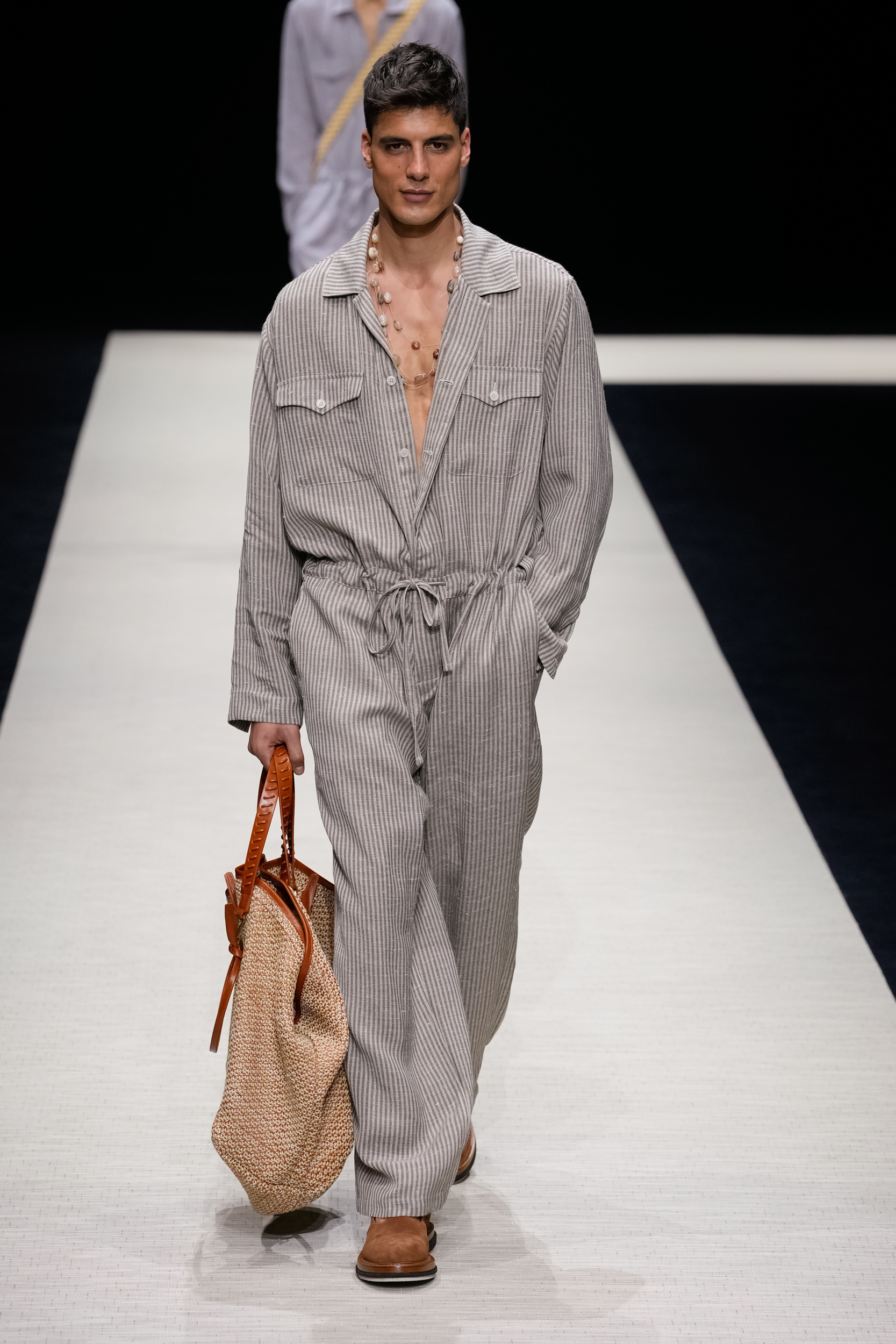 Look 9