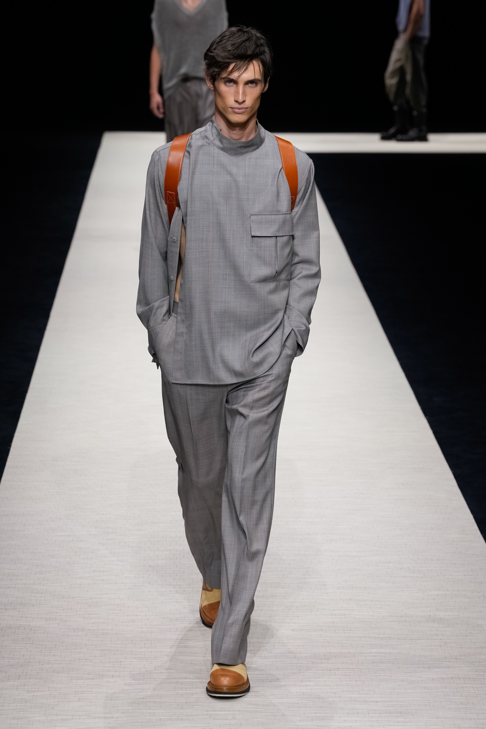 Look 11