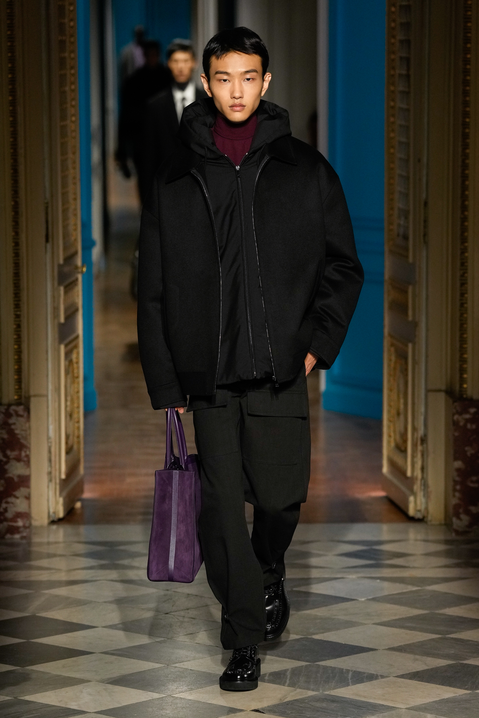 Look 17