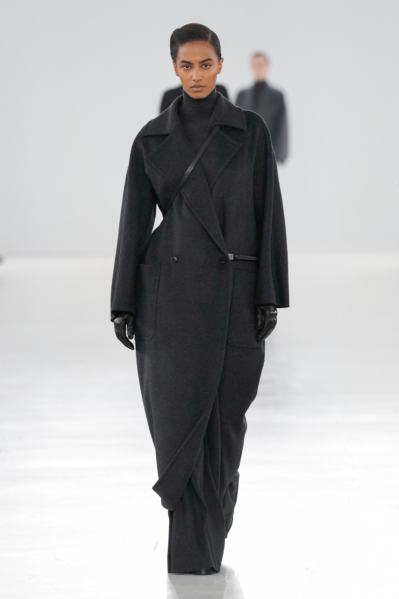 Look 15