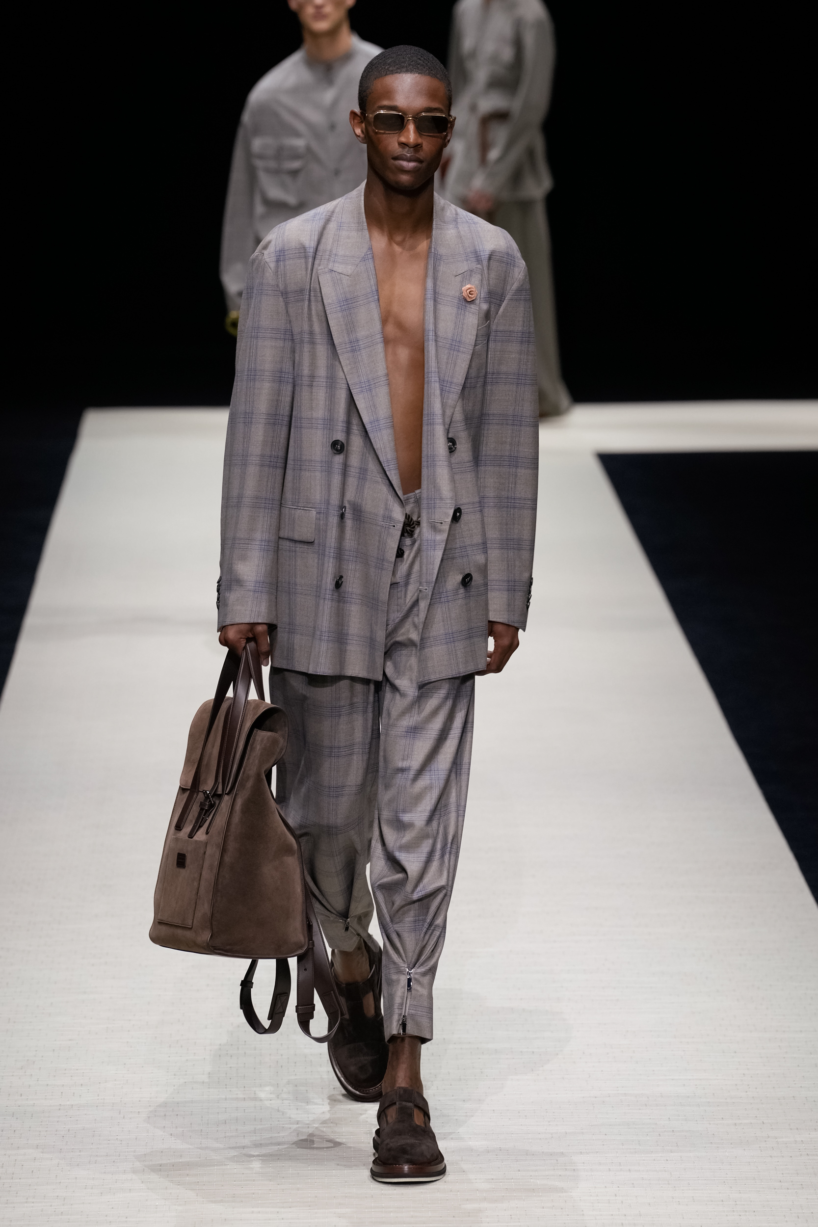 Look 17