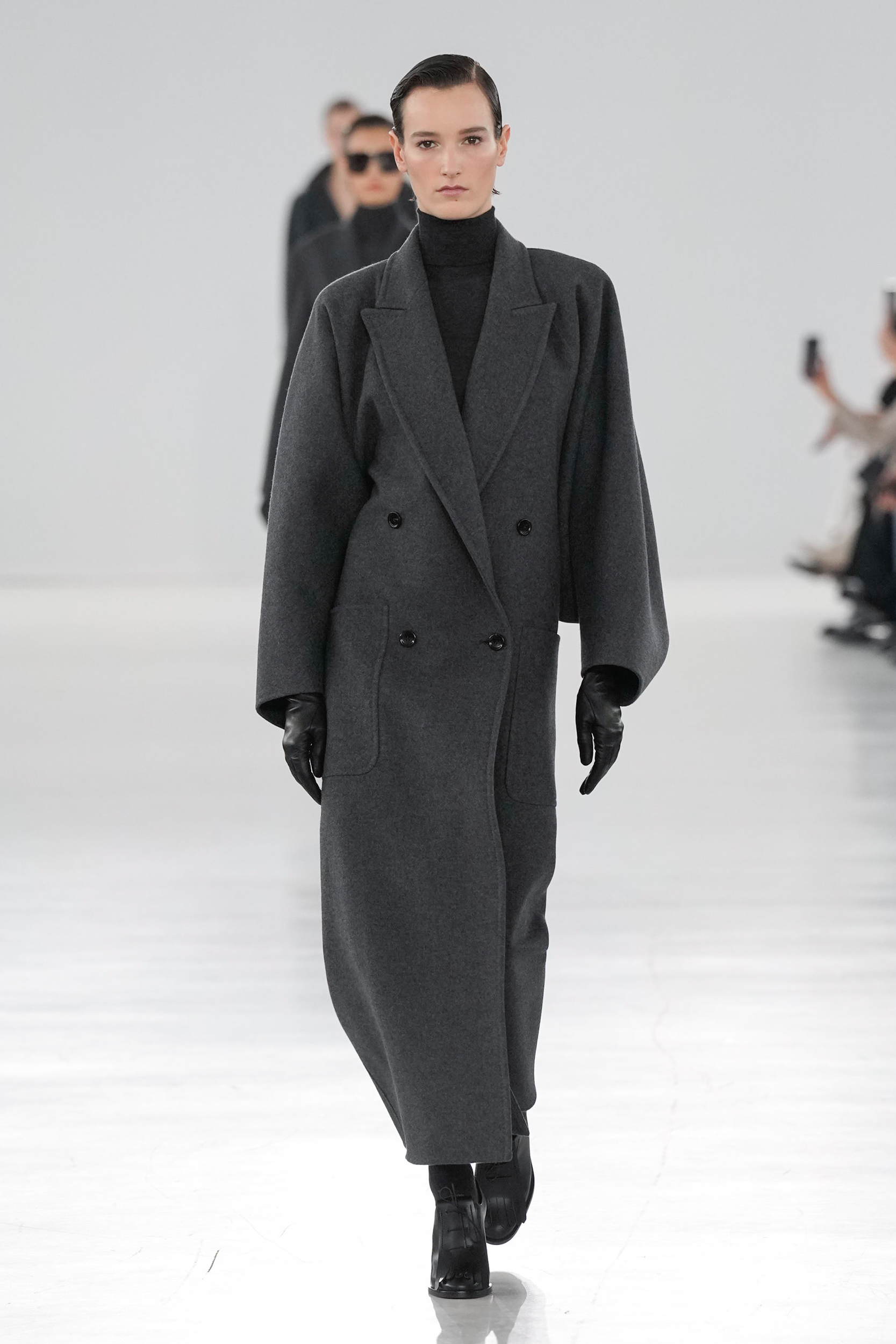 Look 17
