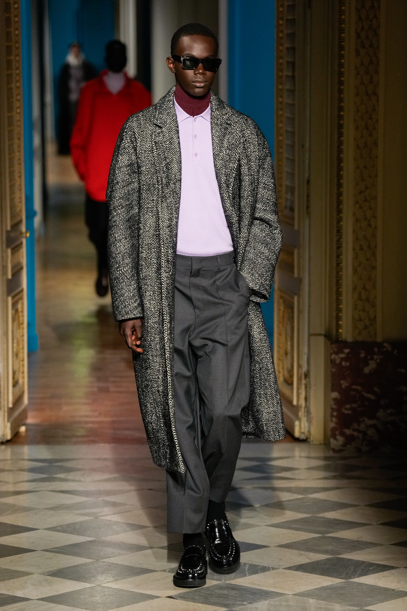 Look 24