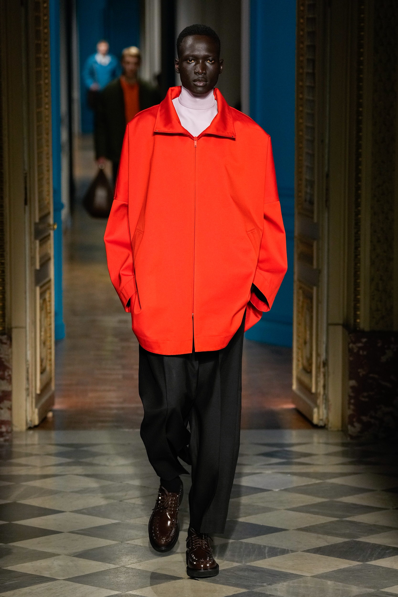 Look 25