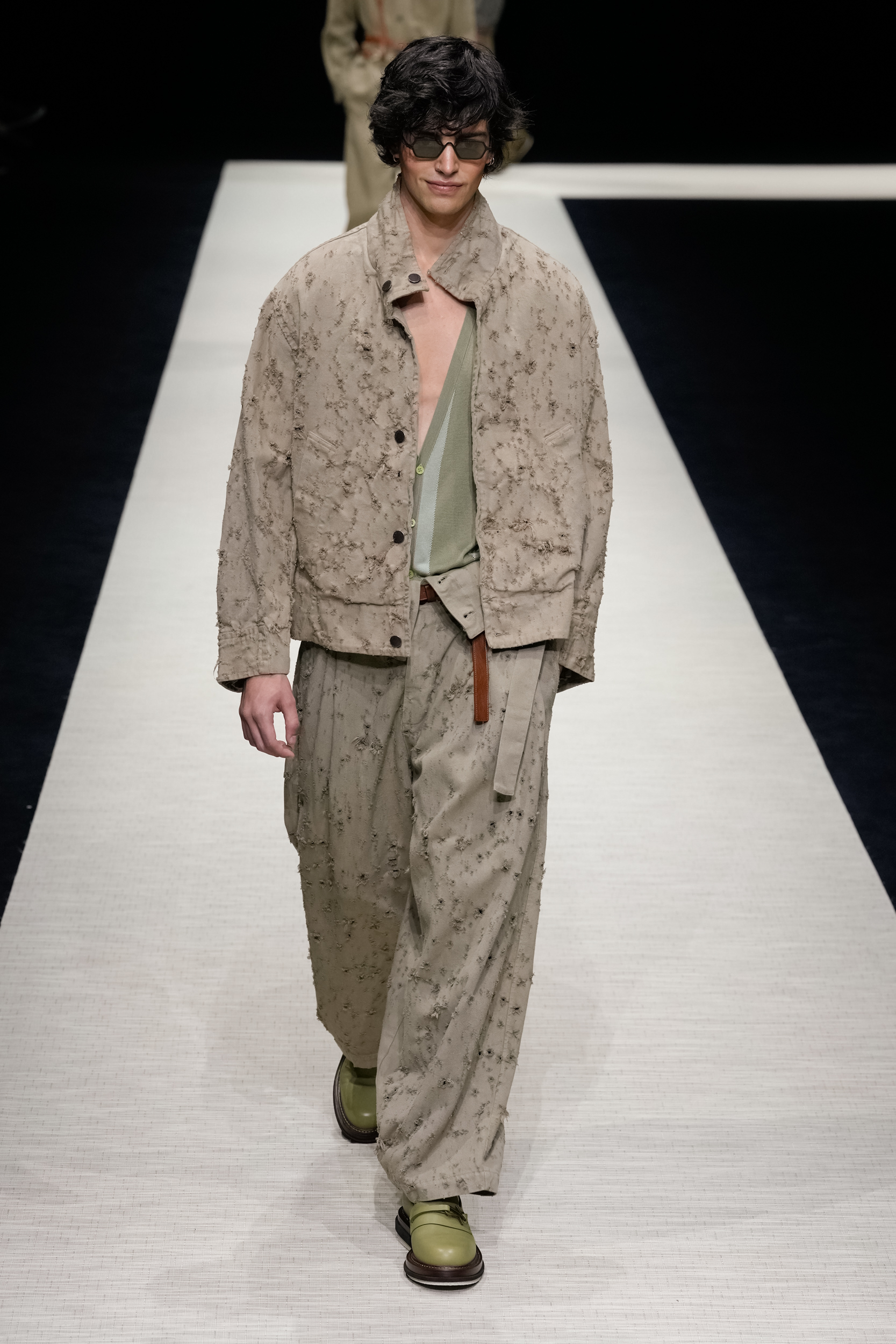 Look 27