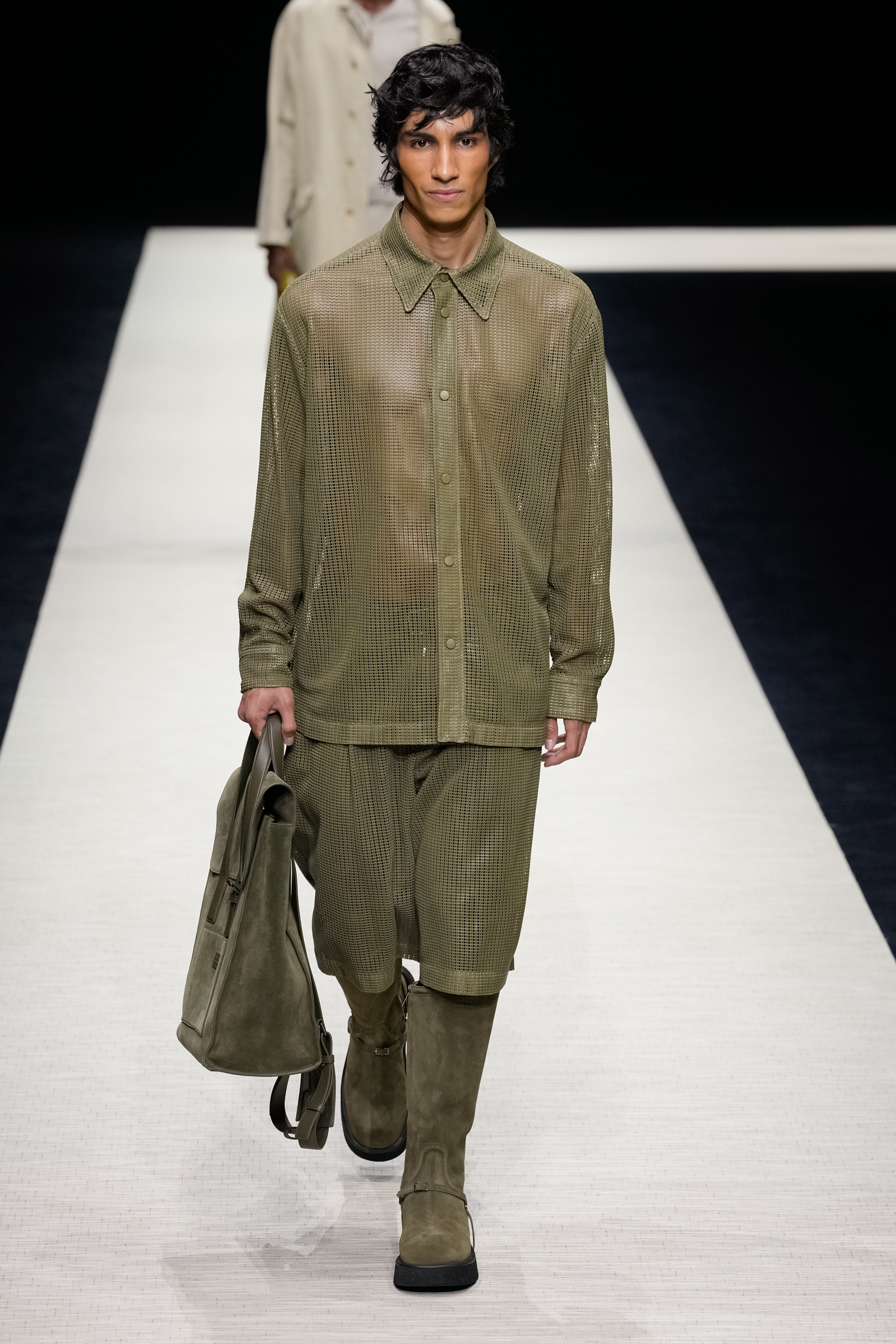 Look 30