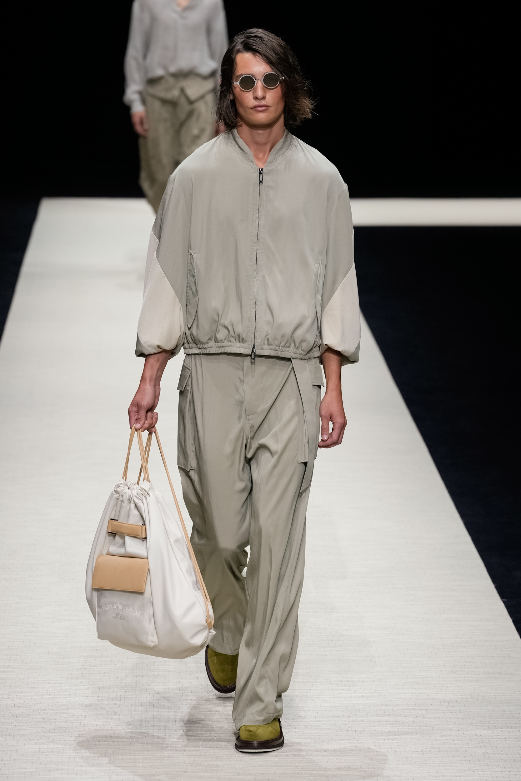 Look 37