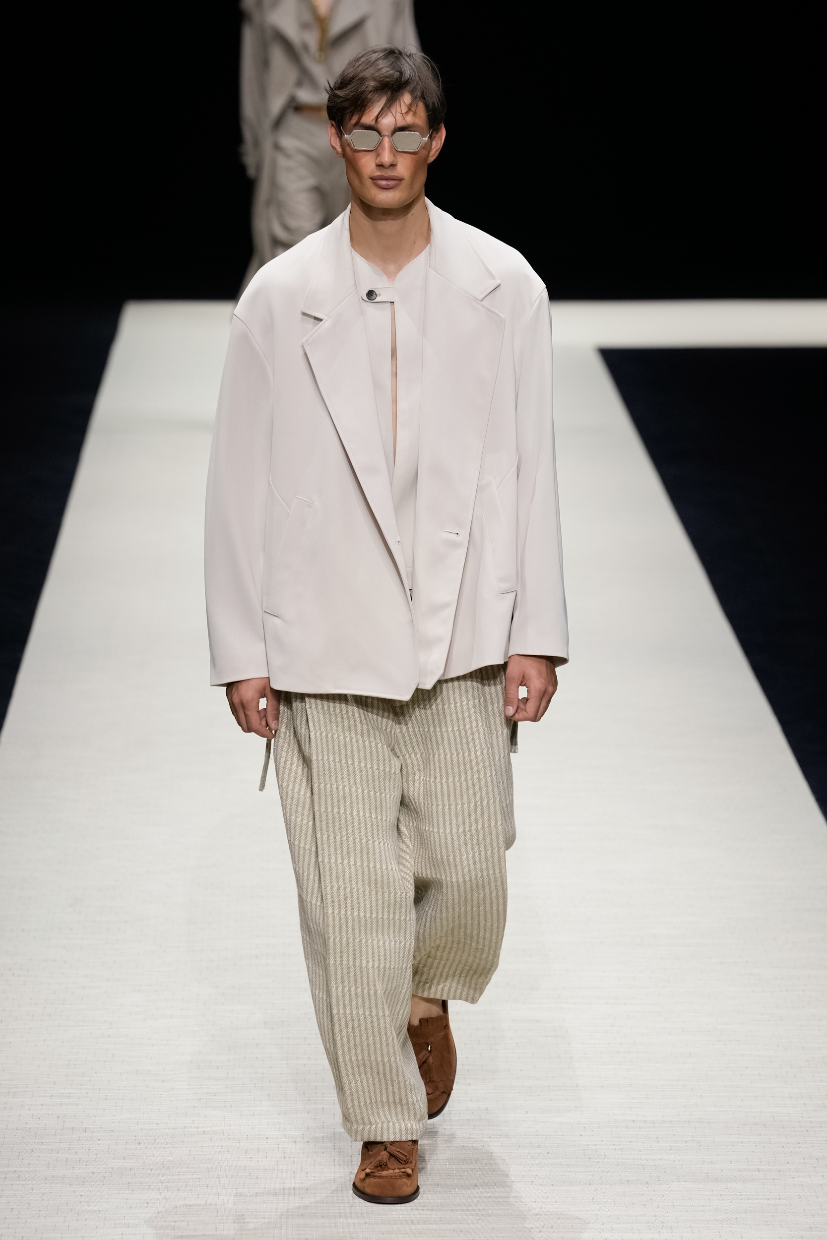 Look 44