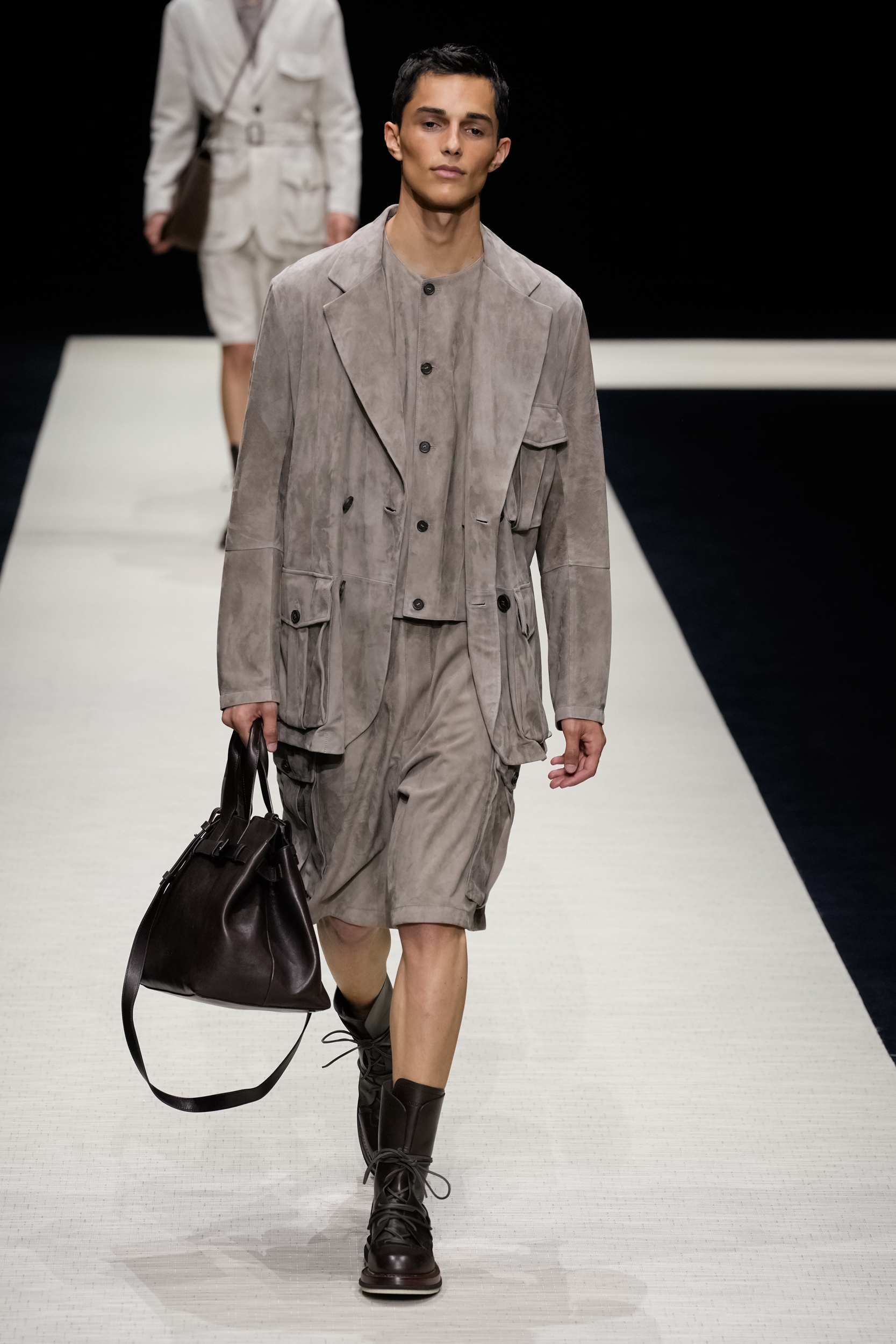 Look 49